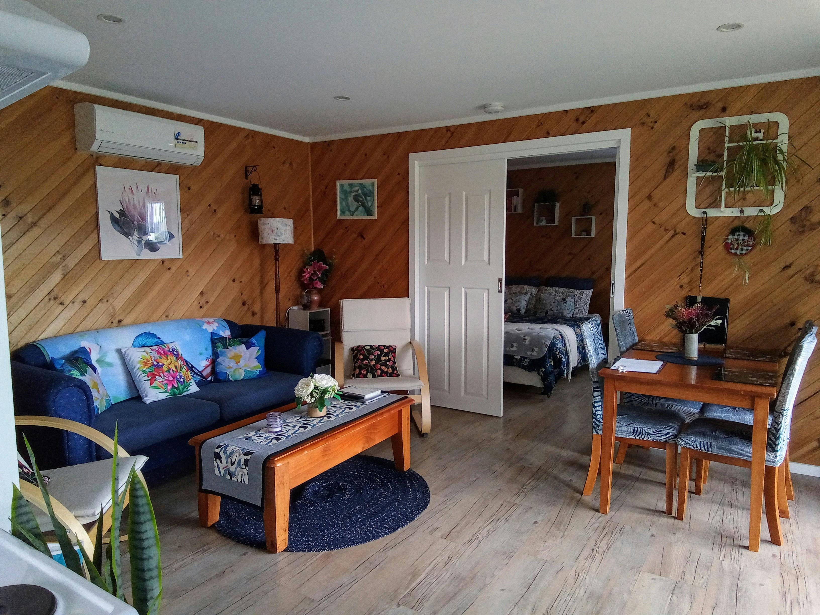 Lounge coffee table  dining table