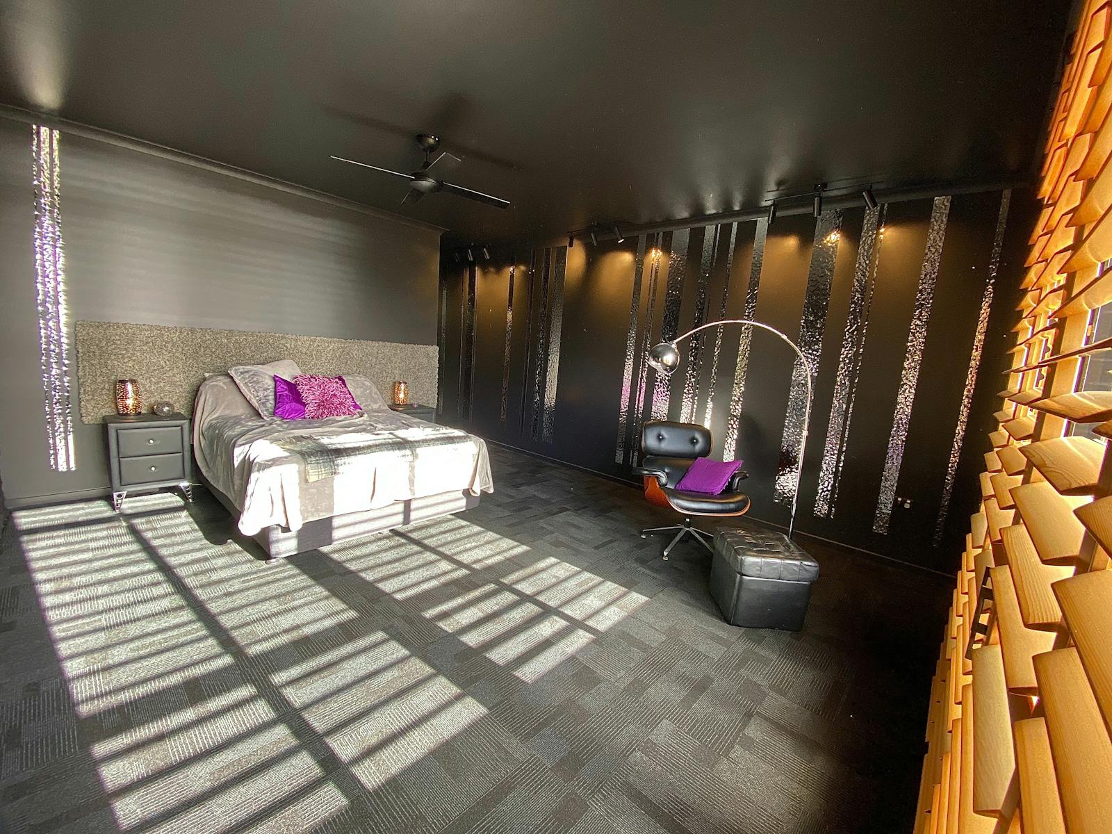 Sun and water room