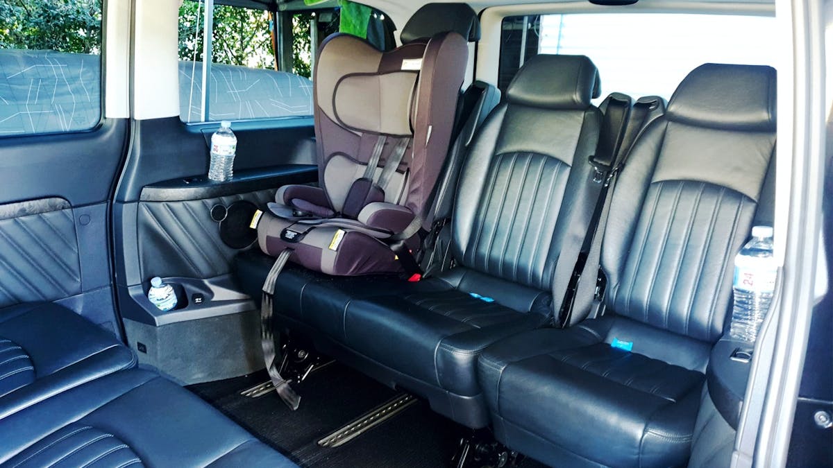 Mercedes-benz Viano Van with Child Safety seat installed