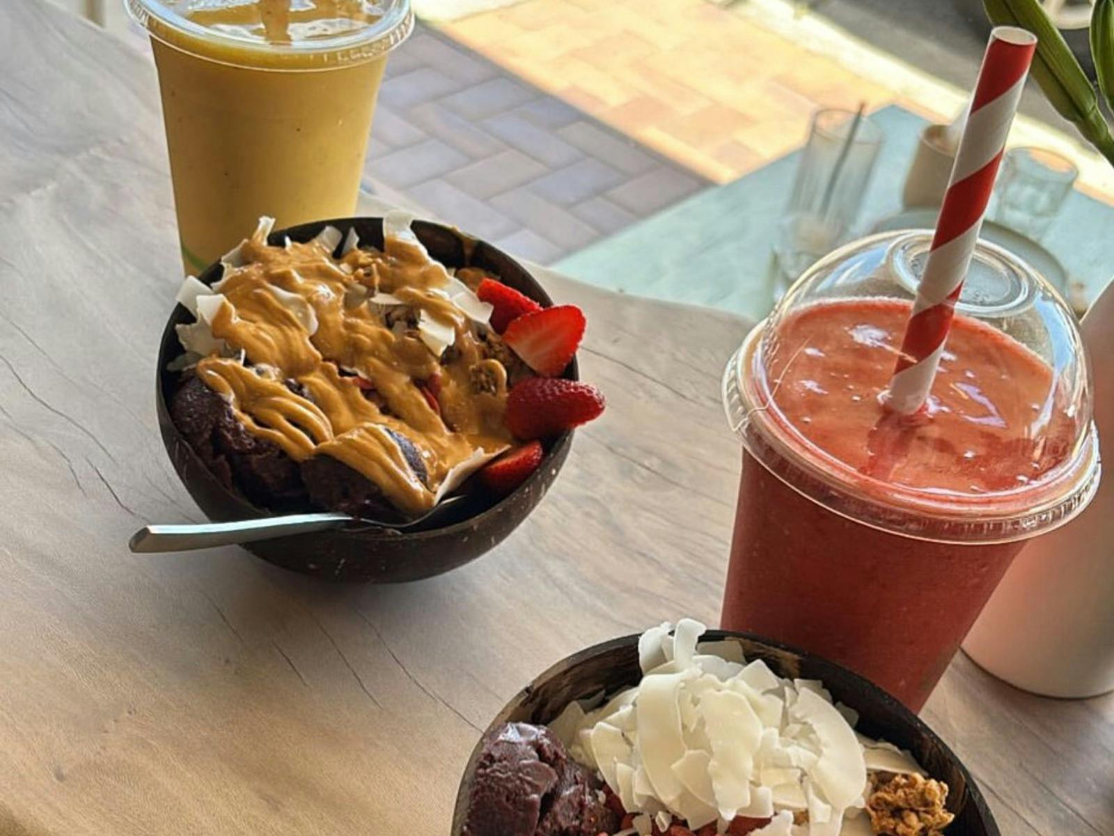 アサイーボウル、フレッシュアップ、ピンクフラミンゴスムージー