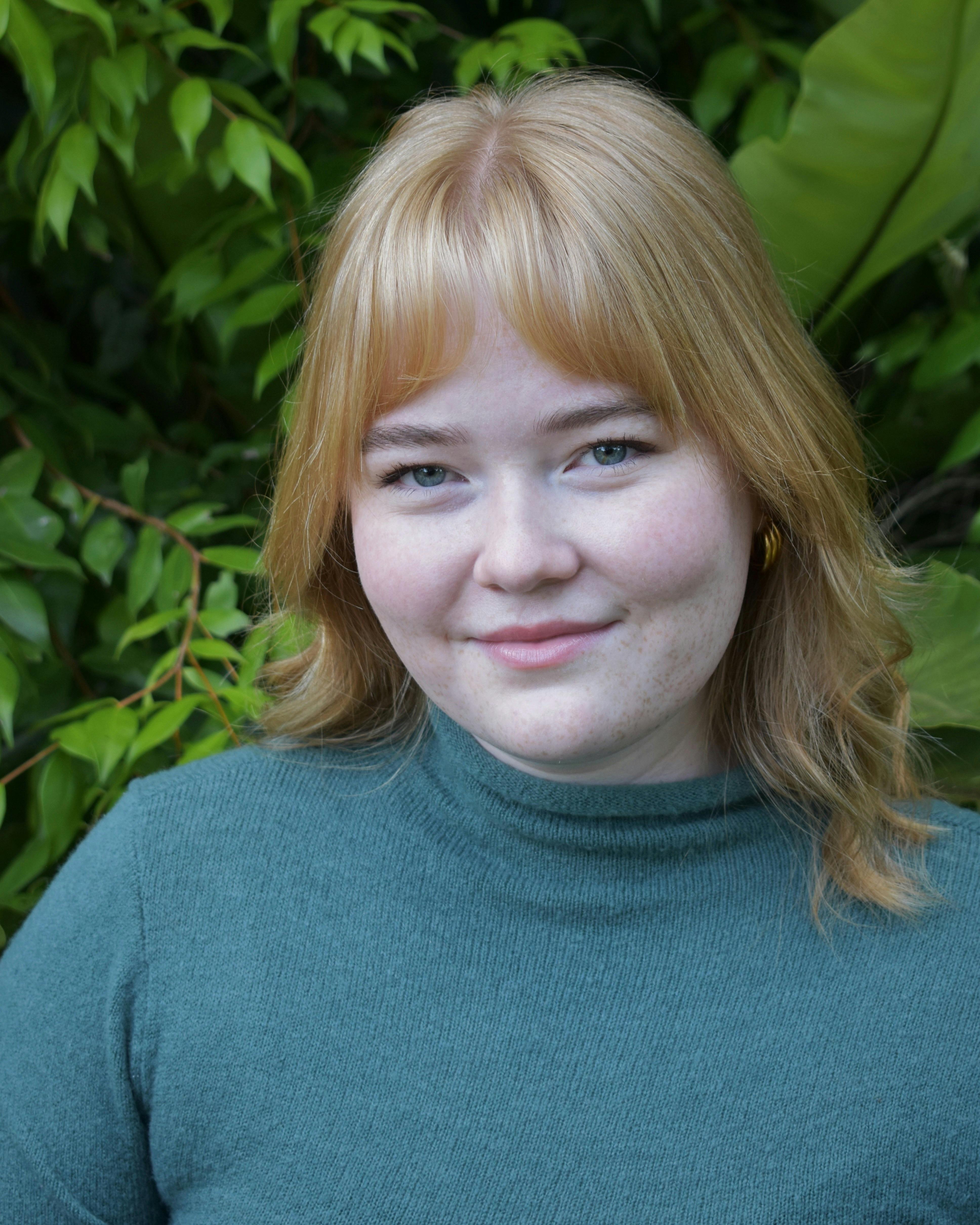 Singer Molly Stewart