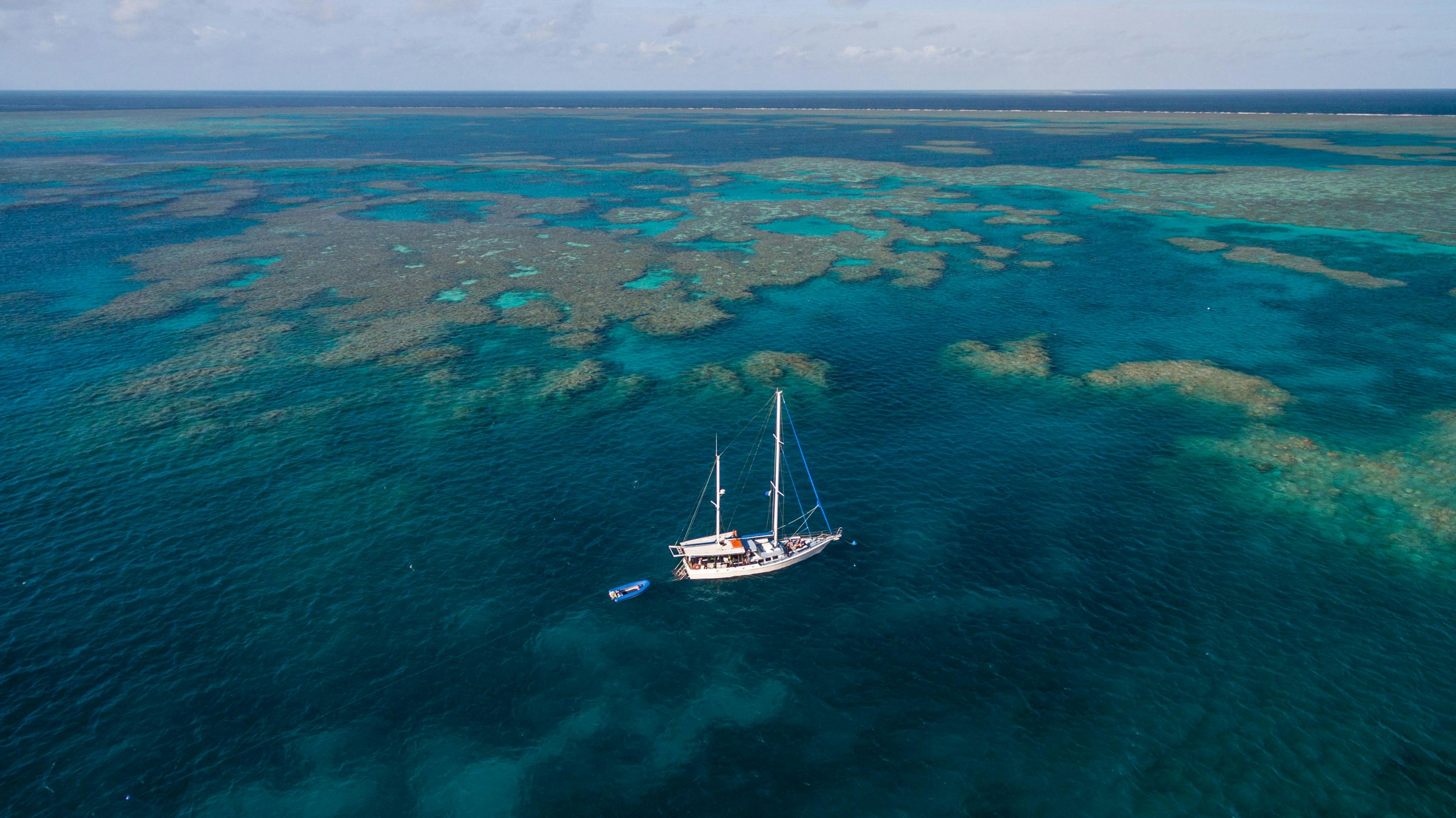 Kiana Outer Reef and Islands