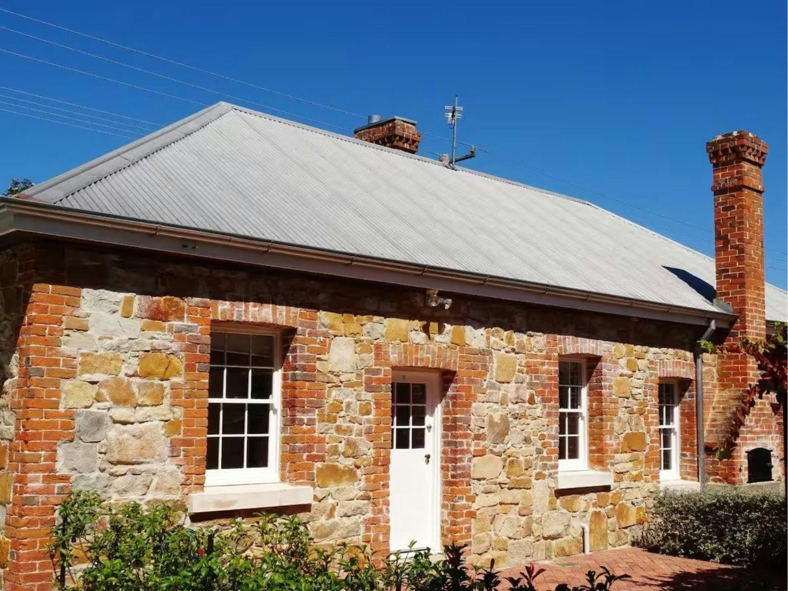 White Rose Cottage NSW Holidays Accommodation Things To Do white-rose-cottage-nsw-holidays-accommodation-things-to-do