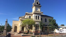Tenterfield Post Office, part of the Tenterfield Soundtrails Walk