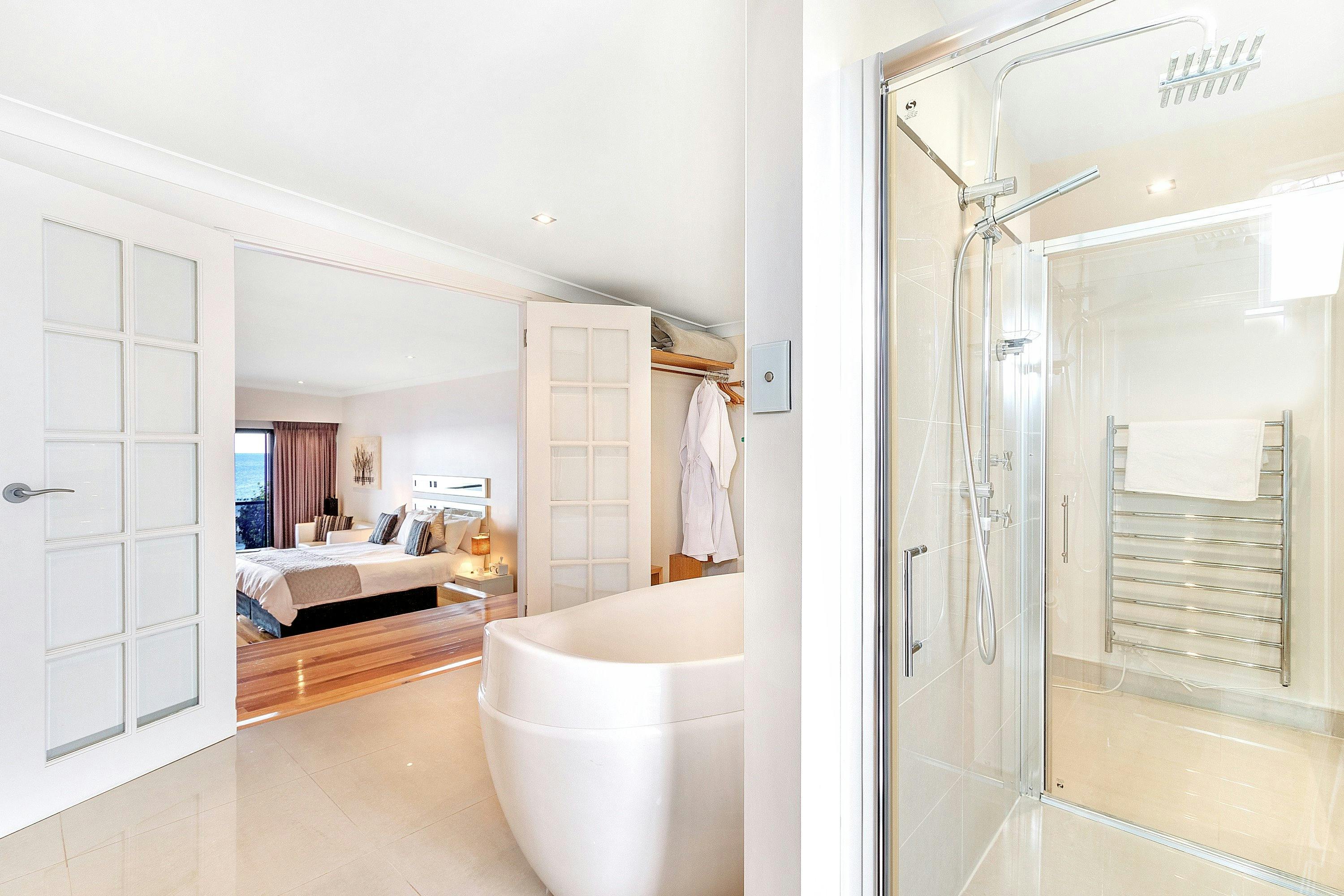 Ensuite room