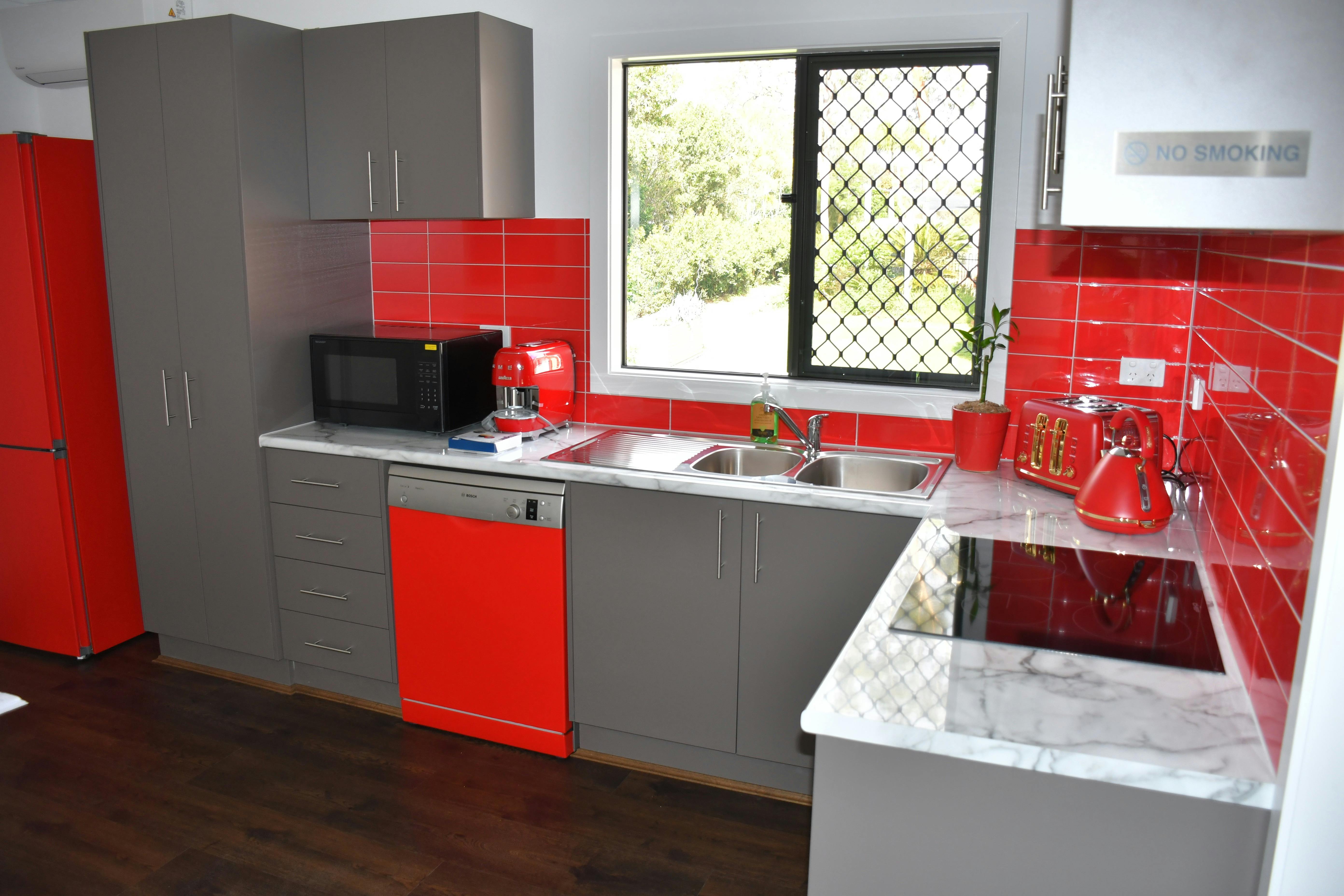 Woodford Serenity Cottage Kitchen