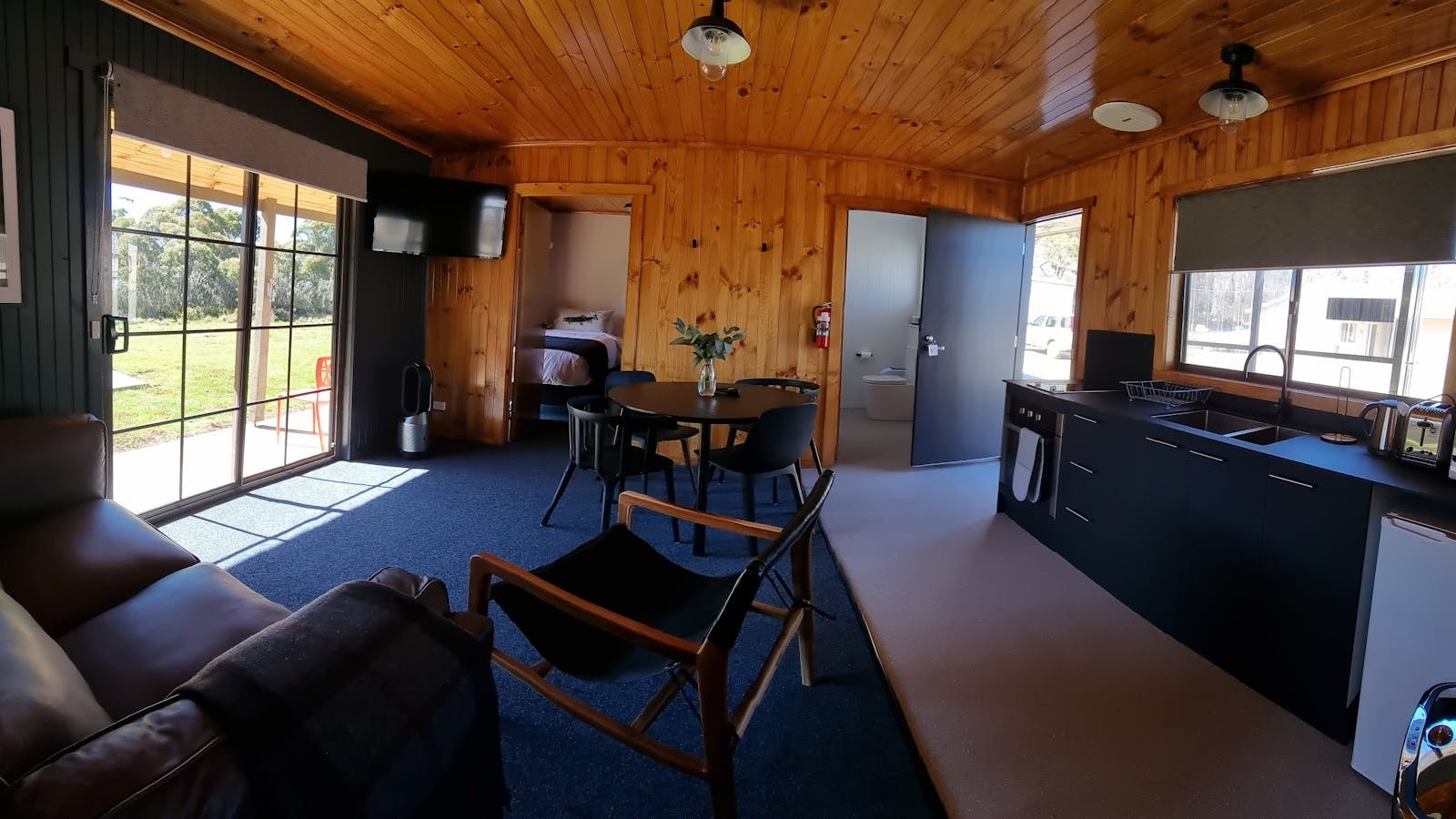 Family Room - Lounge Room