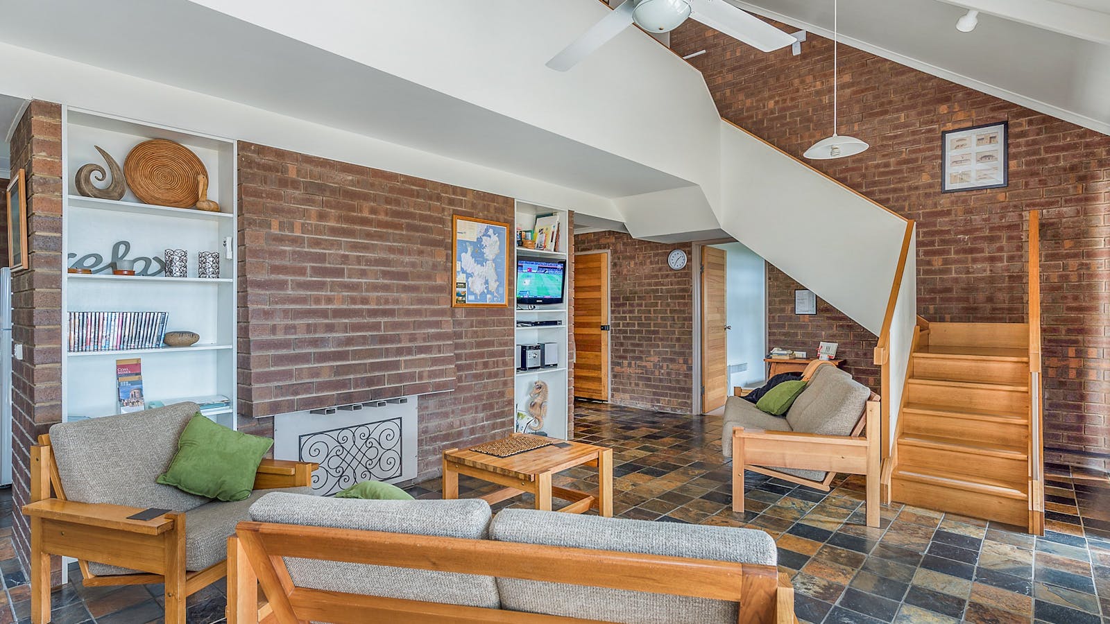 Lounge area Bay Retreat Port Arthur