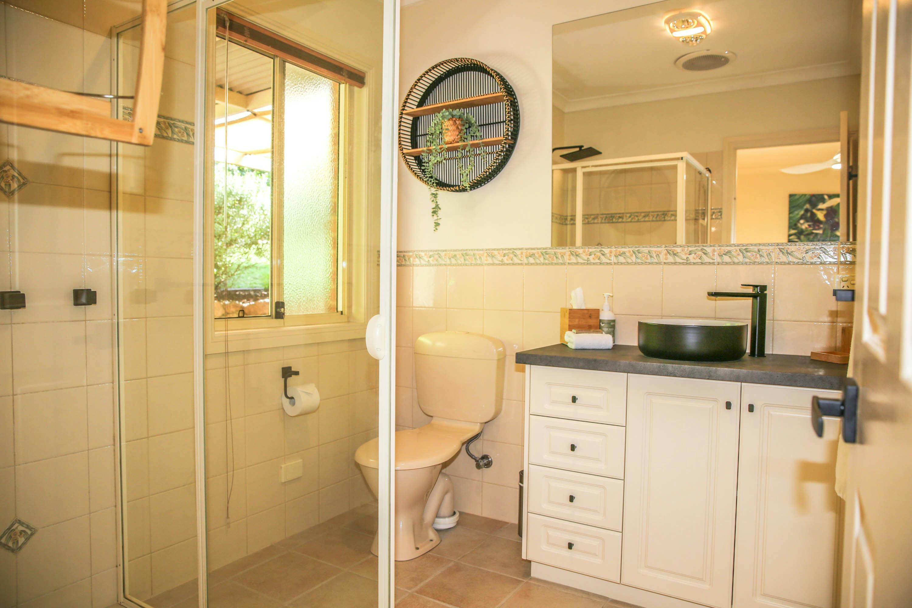 Mountain Thyme Bathroom