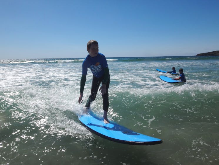 Surf Grom surfing