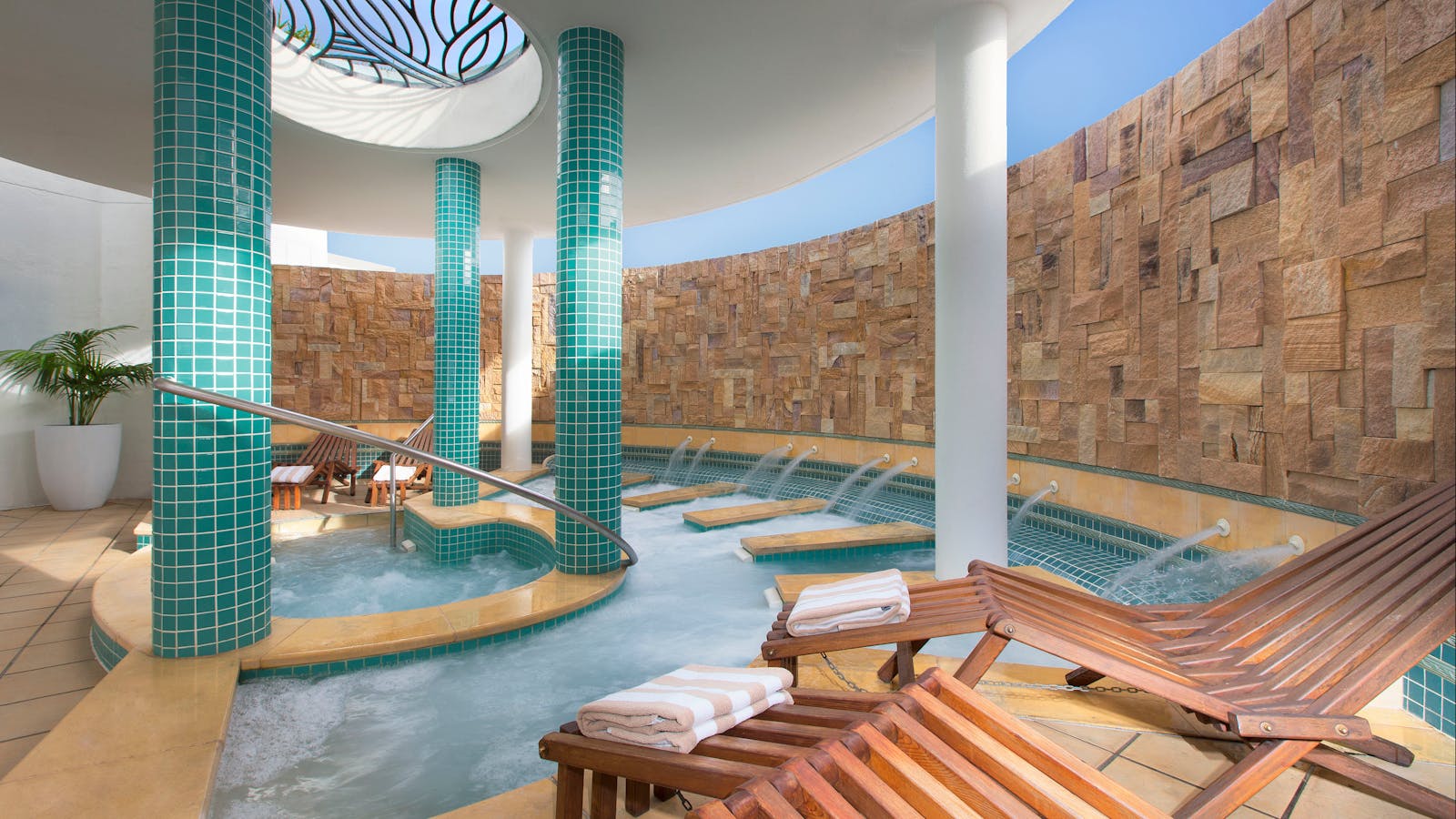 AQUA Day Spa at Sofitel Noosa Pacific Resort