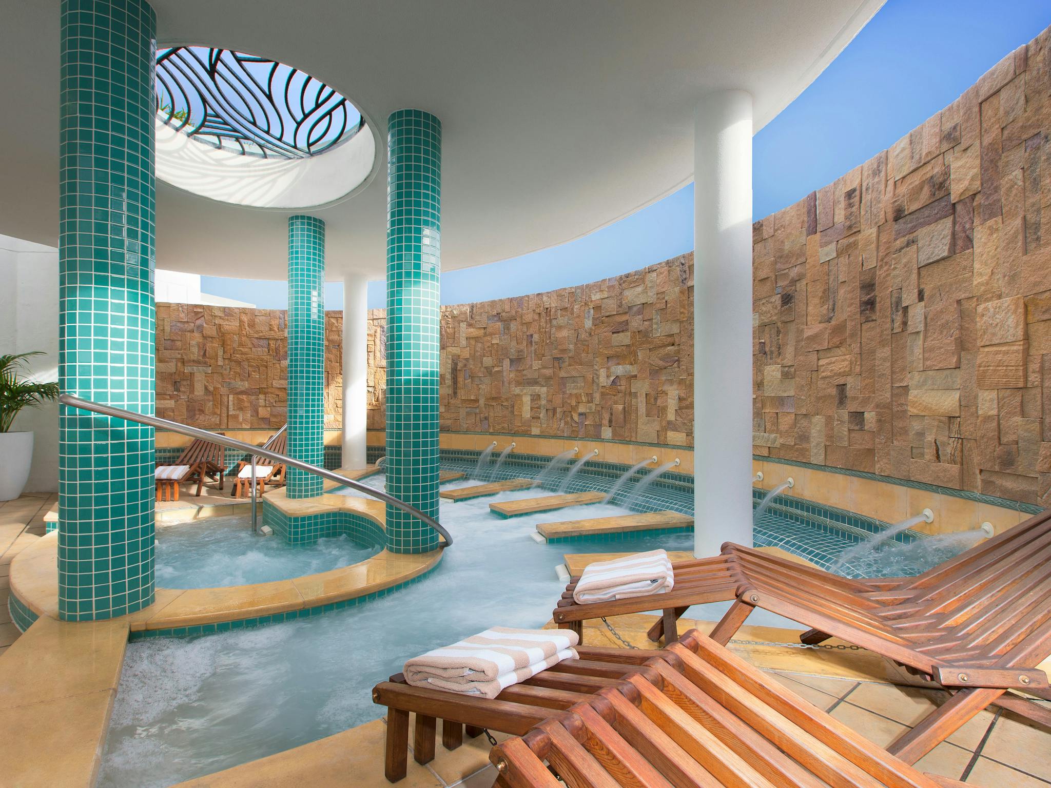 Aqua Day Spa Aqua Day Spa