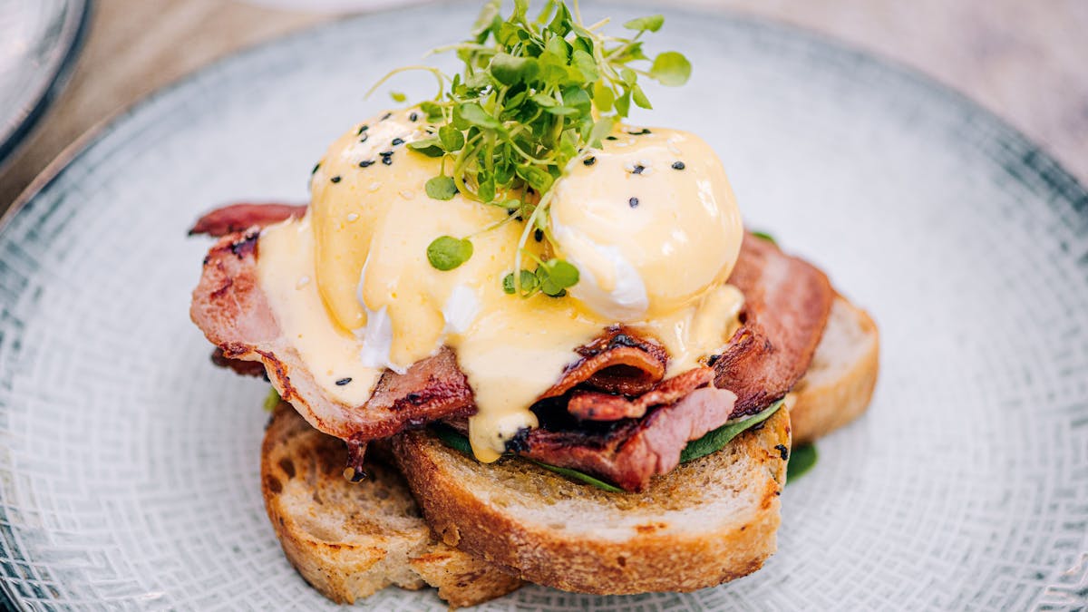 Savour your next breakfast with our Beach Bar Eggs Benny