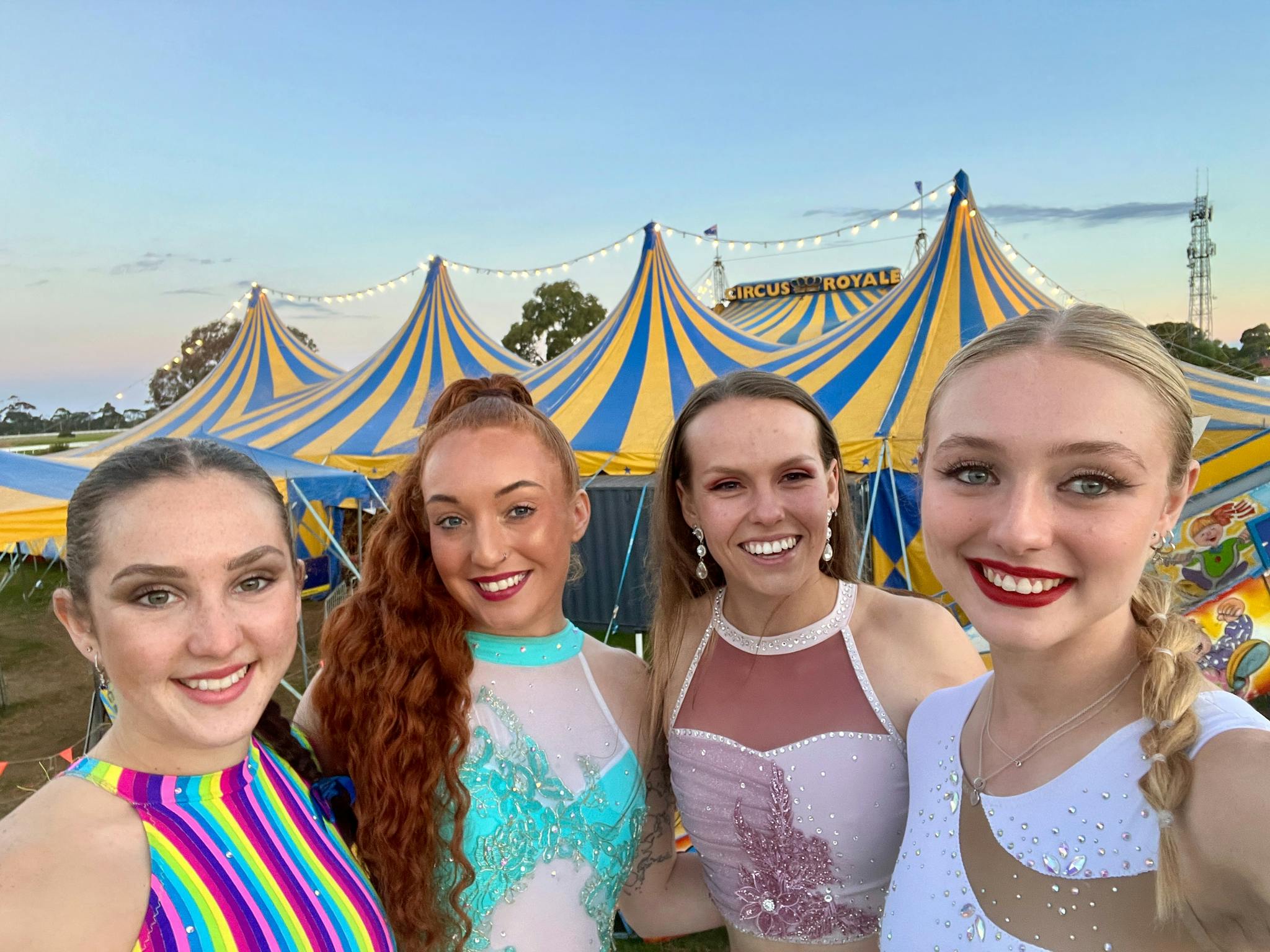Performers & circus tent