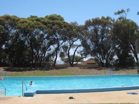 Strathmerton Outdoor Swimming Pool