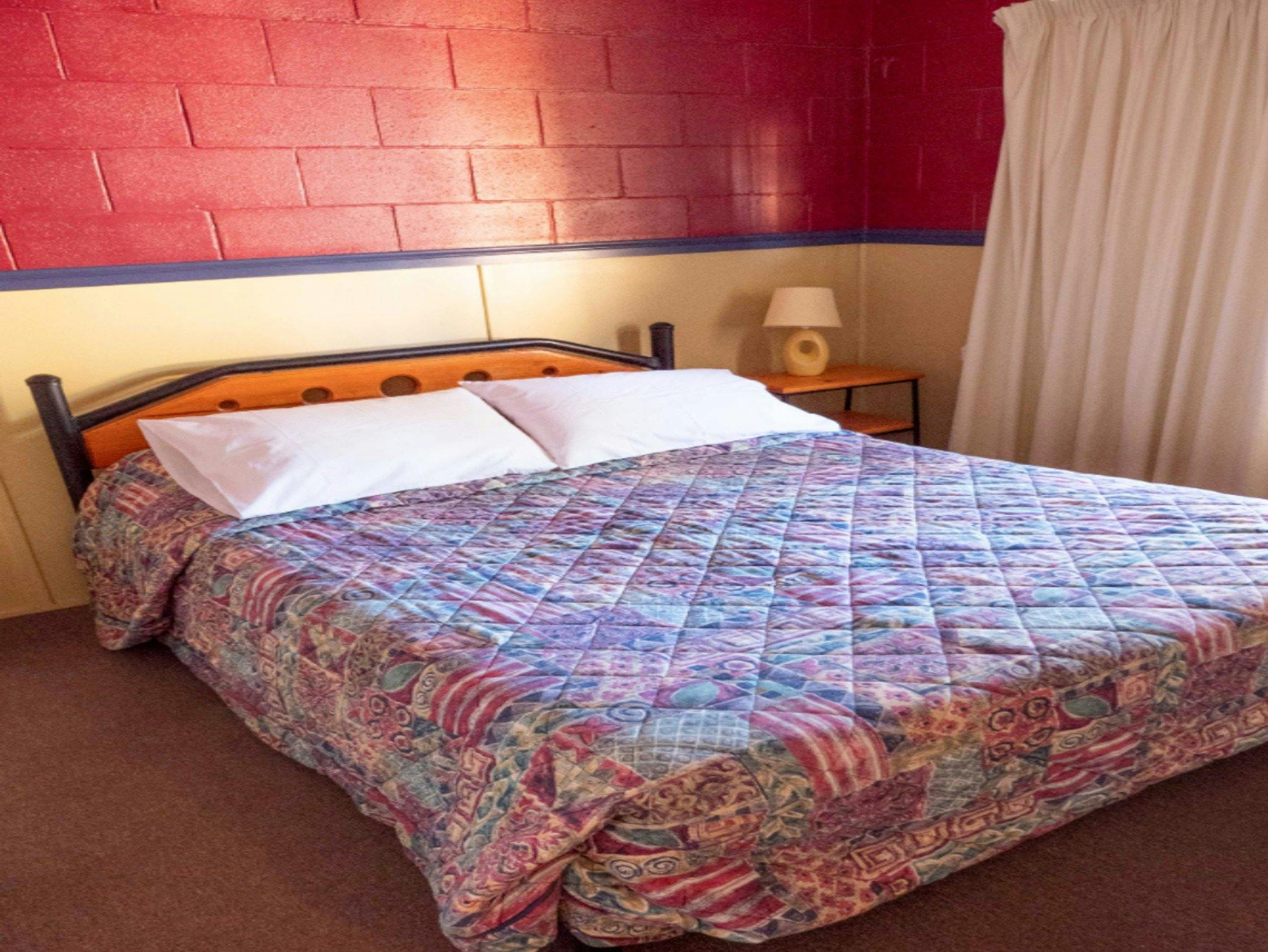 ブラウンズアパートメンツ