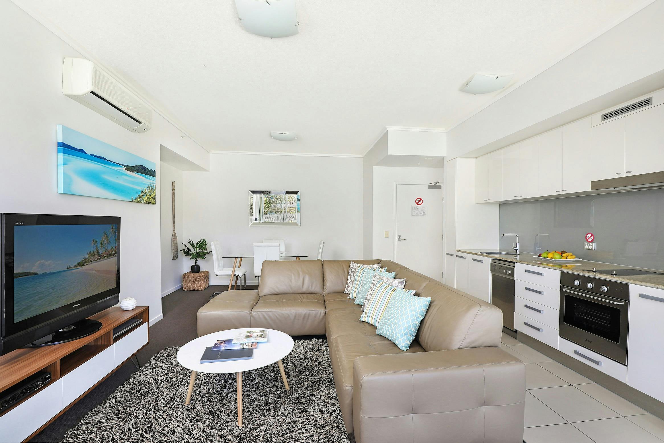 Full apartments with open plan living lounge/kitchen/dining. Sep bathroom, sep laundry.