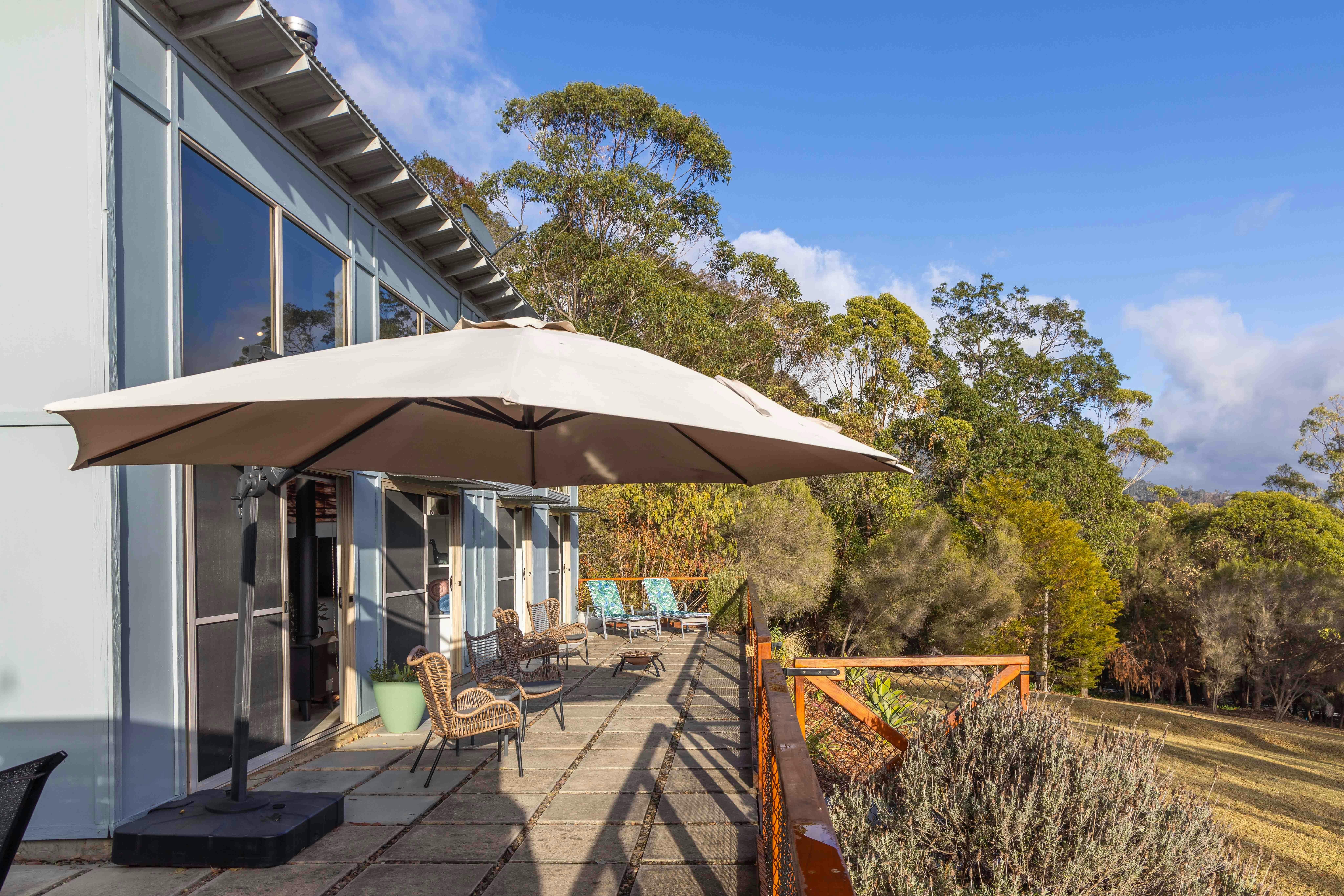 Exterior image The Terrace