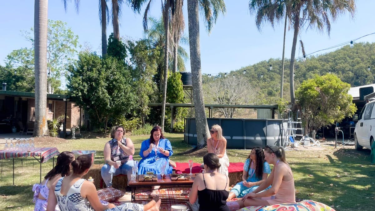 picnic at Deep Gully Farm