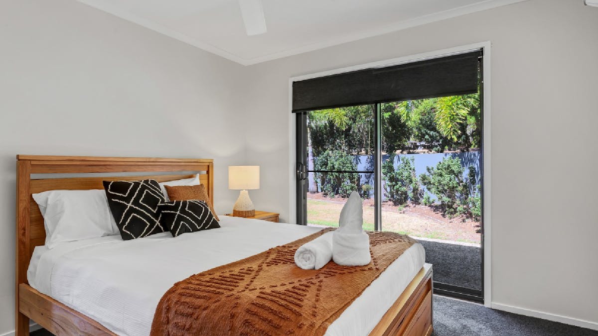 Queen bedroom