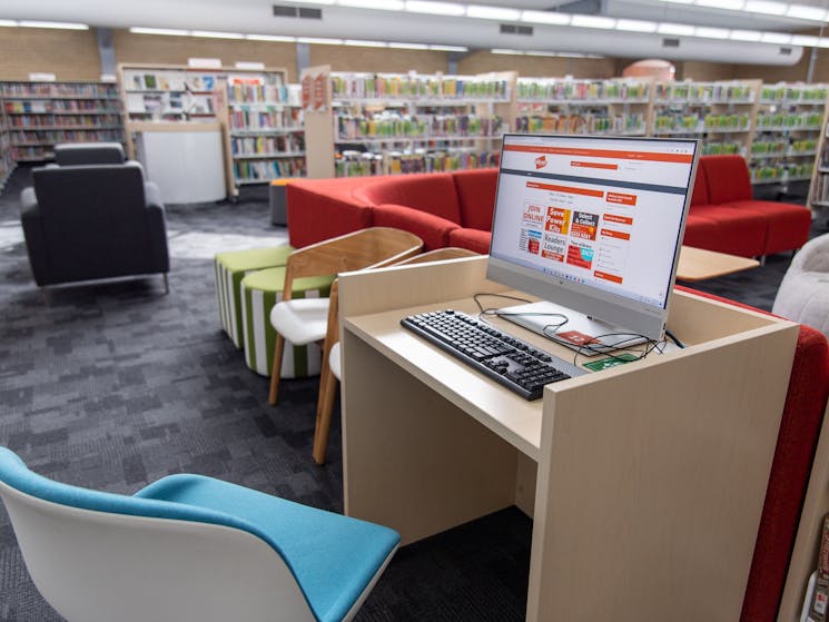 Computer space at Bathurst Library