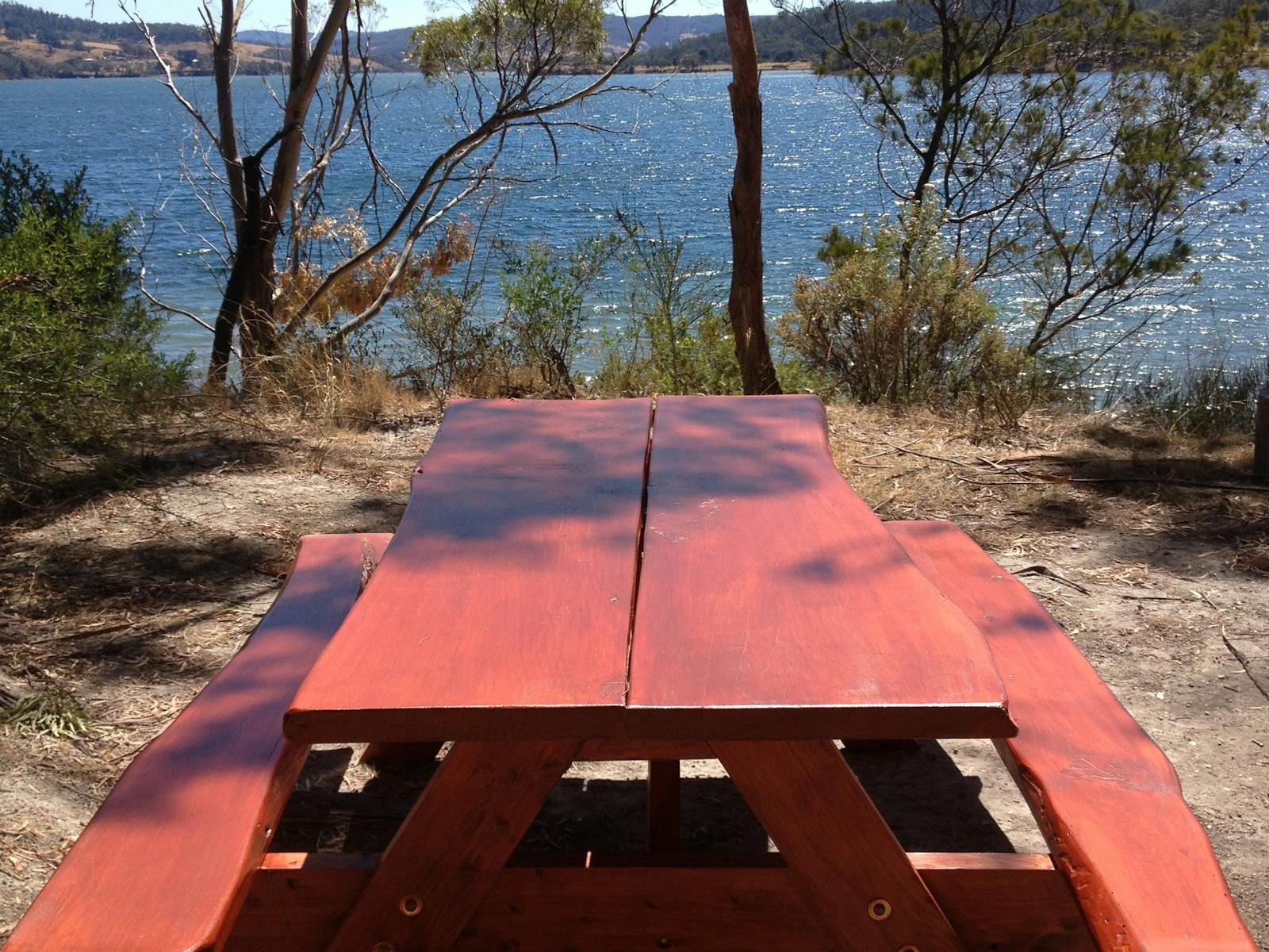 Picnic table