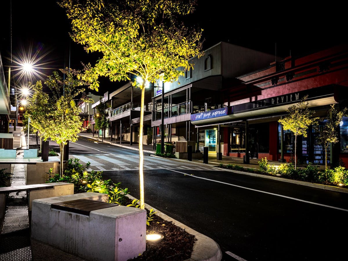 Upper Mary Street at night time