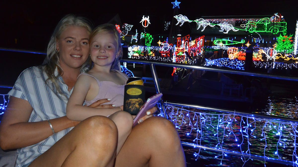 Ideal cruise for children, families, couples or anyone wanting a special evening in Mooloolaba.
