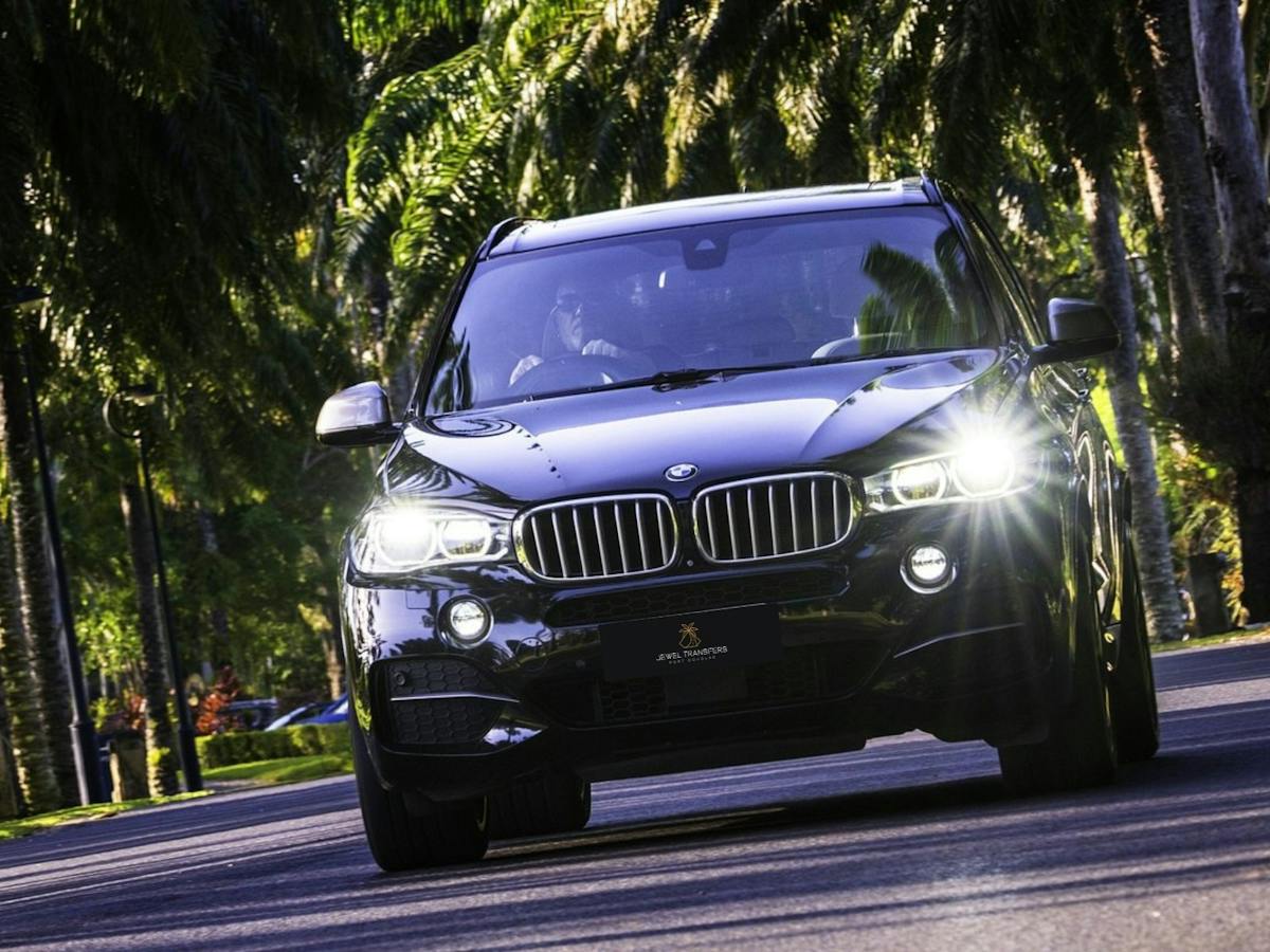 BMW X5 Black - Jewel Transfers Fleet