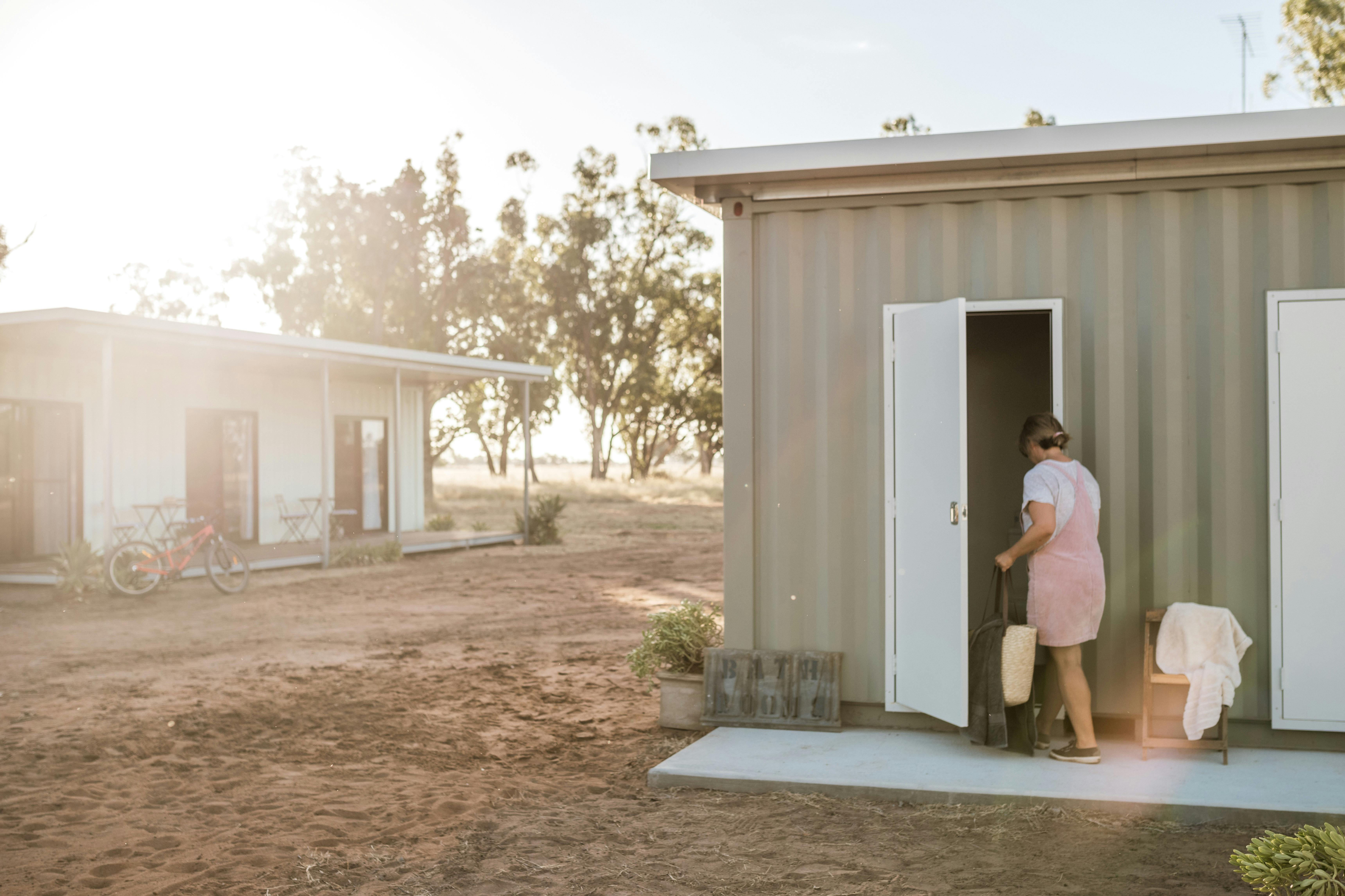 bathroom block at the Gilgooma farm stay camp ground with showers and toilets