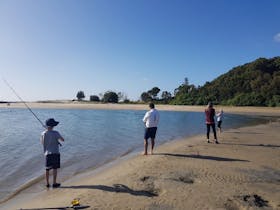 Kids and families fishing lesson - Currumbin Cover Image