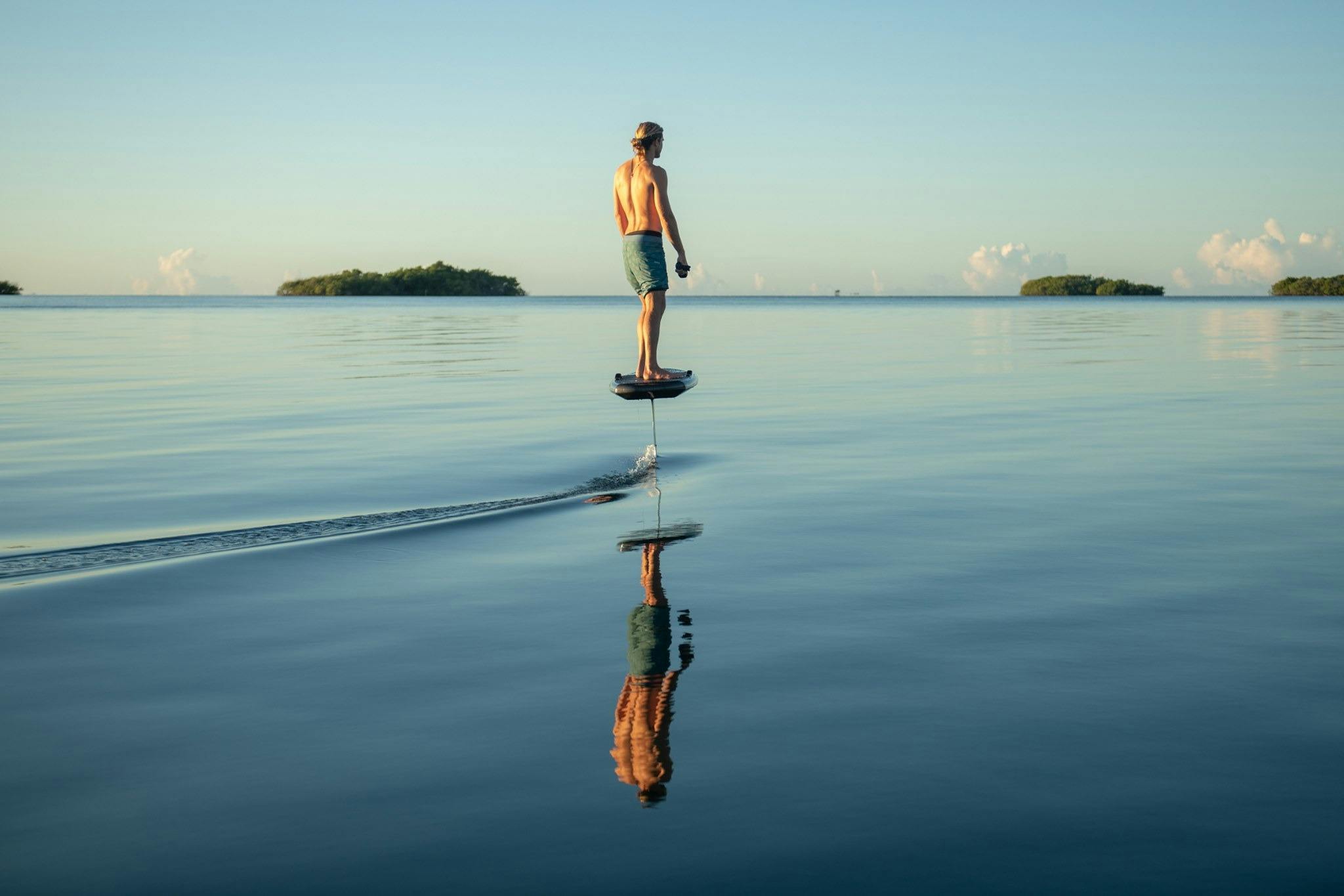 Future Rides - eFoil Surfing in Jervis Bay NSW