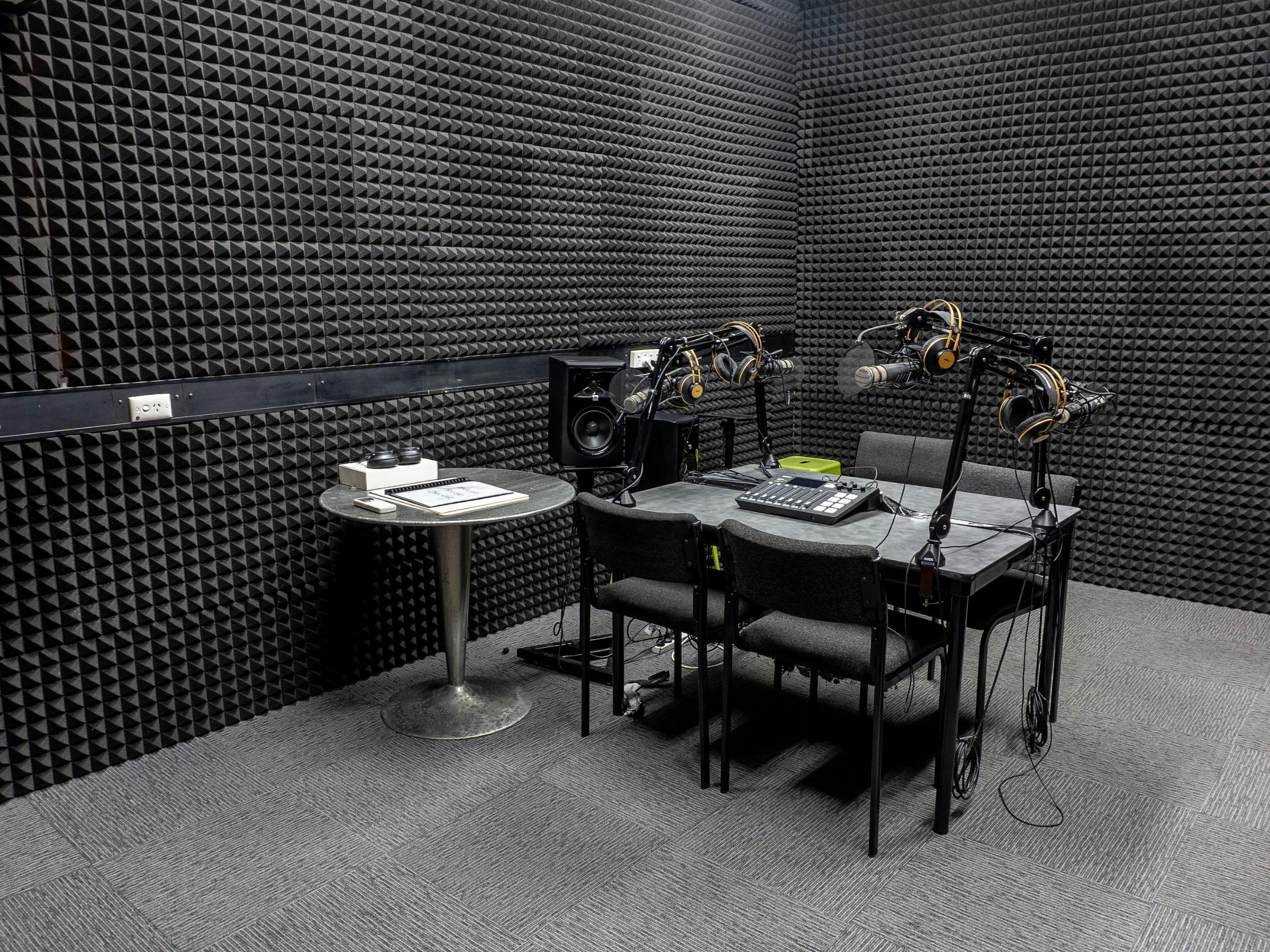 Interview, training, conference, team, professional, business, podcast, photography, blog, vlog