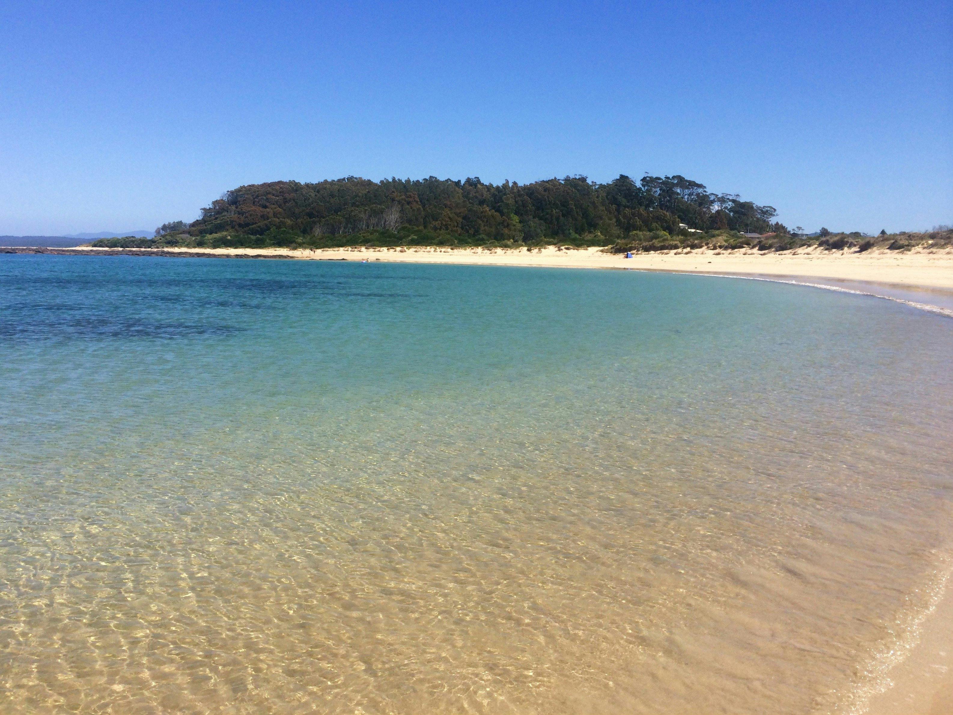 Snorkelling Broulee Island