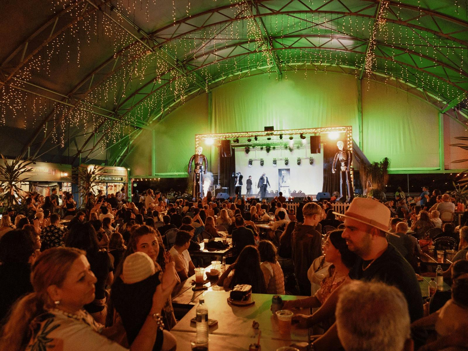 Main Stage at Eat Street Northshore