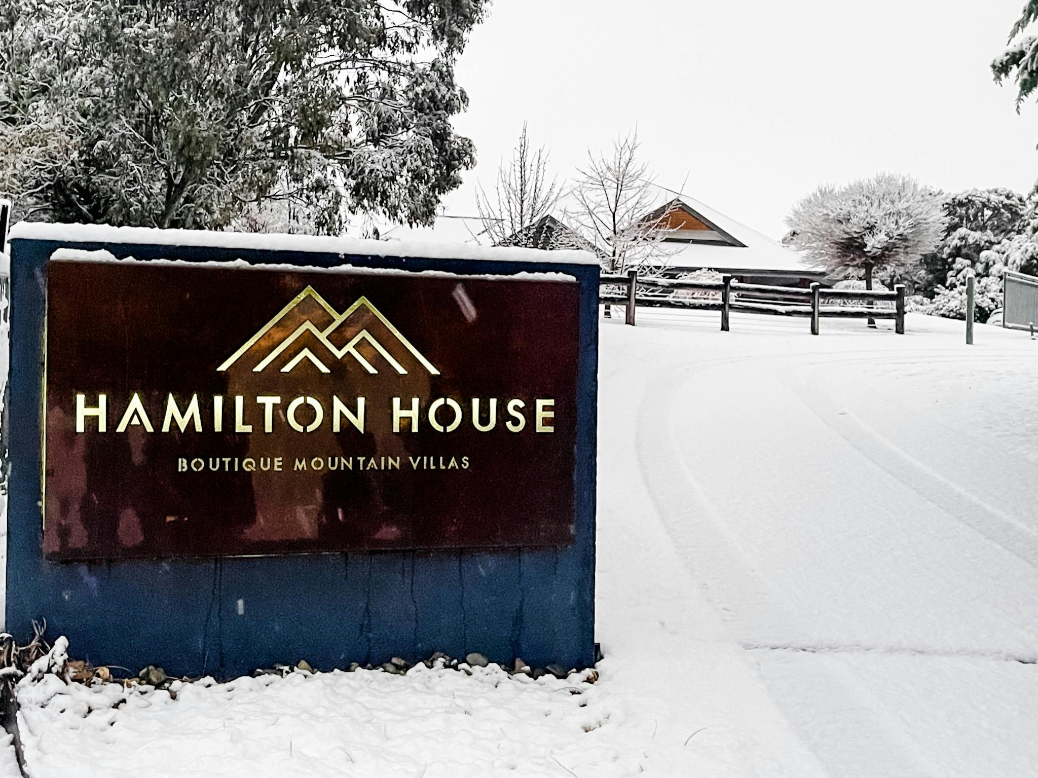 Winter Snow at Hamilton House