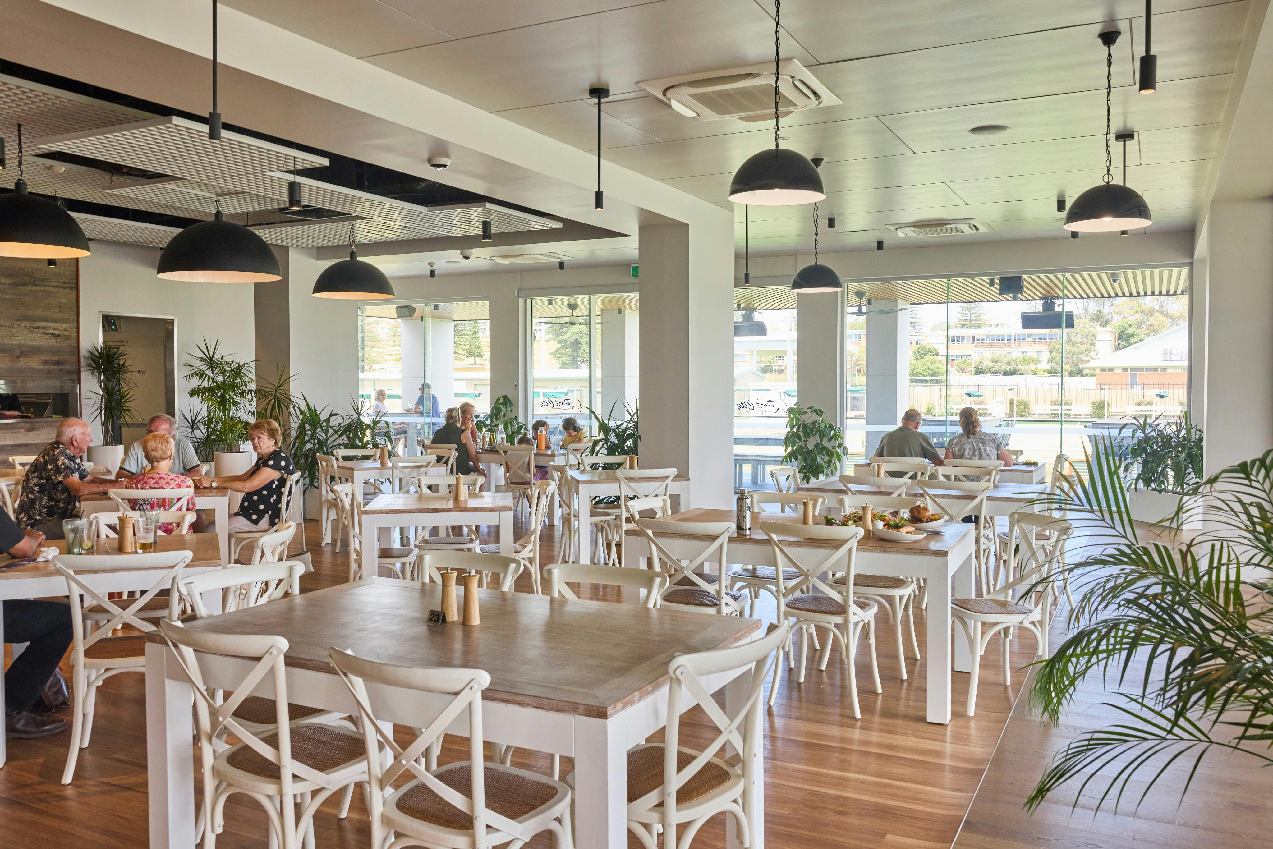 Drift Bar, Cafe and Restaurant