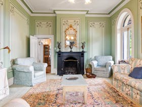 Common Area - Living Room