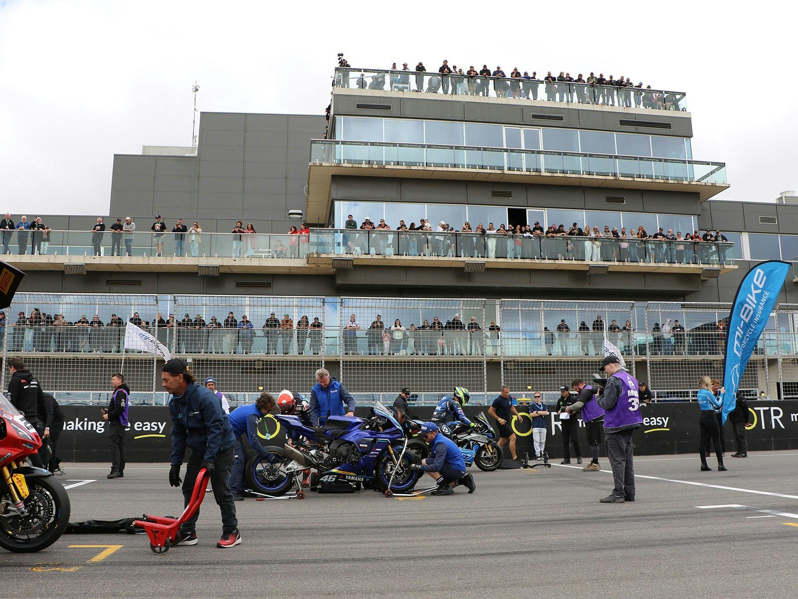 Crowd at ASBK