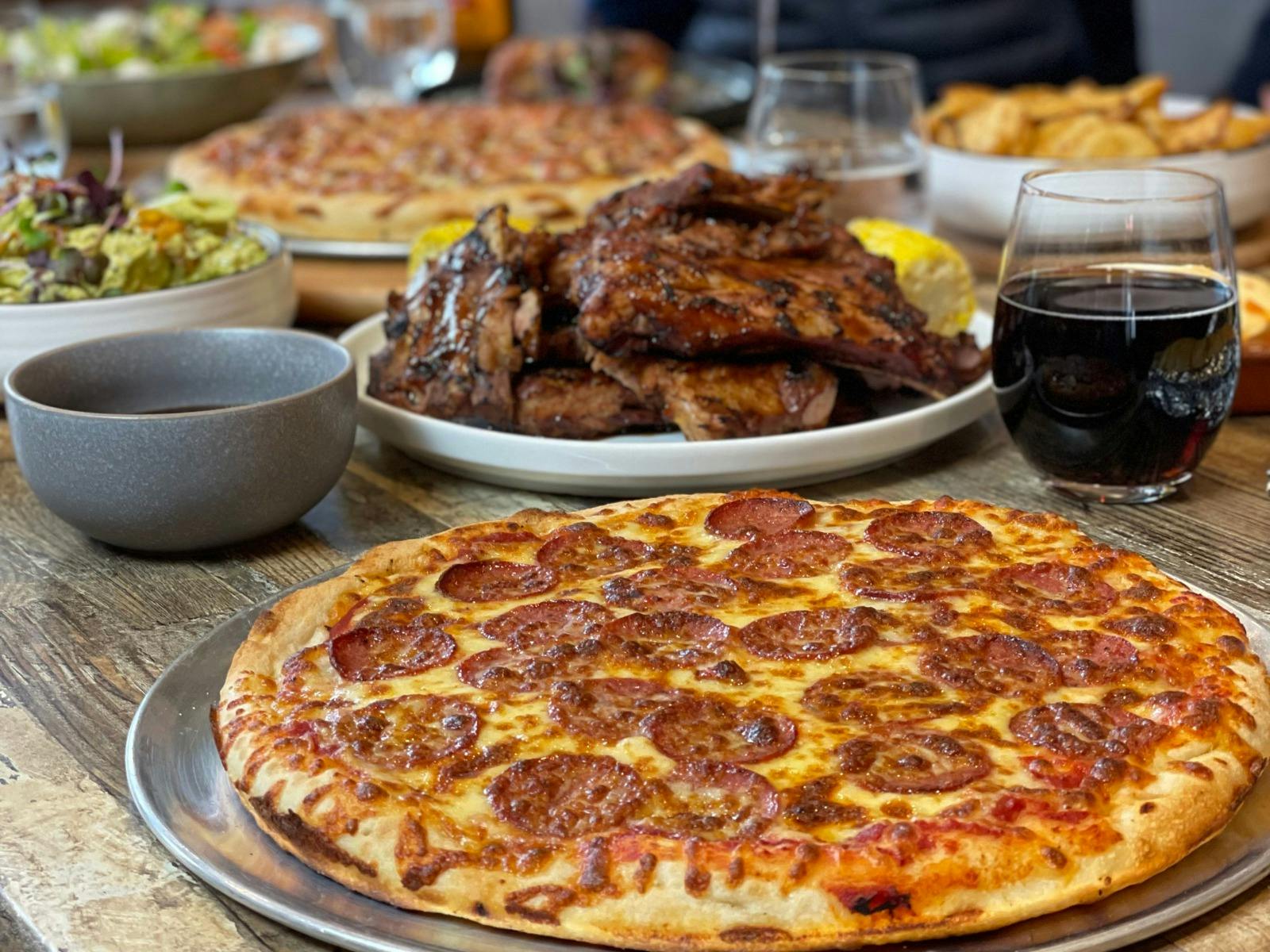 Colosseum Pizza and Ribs