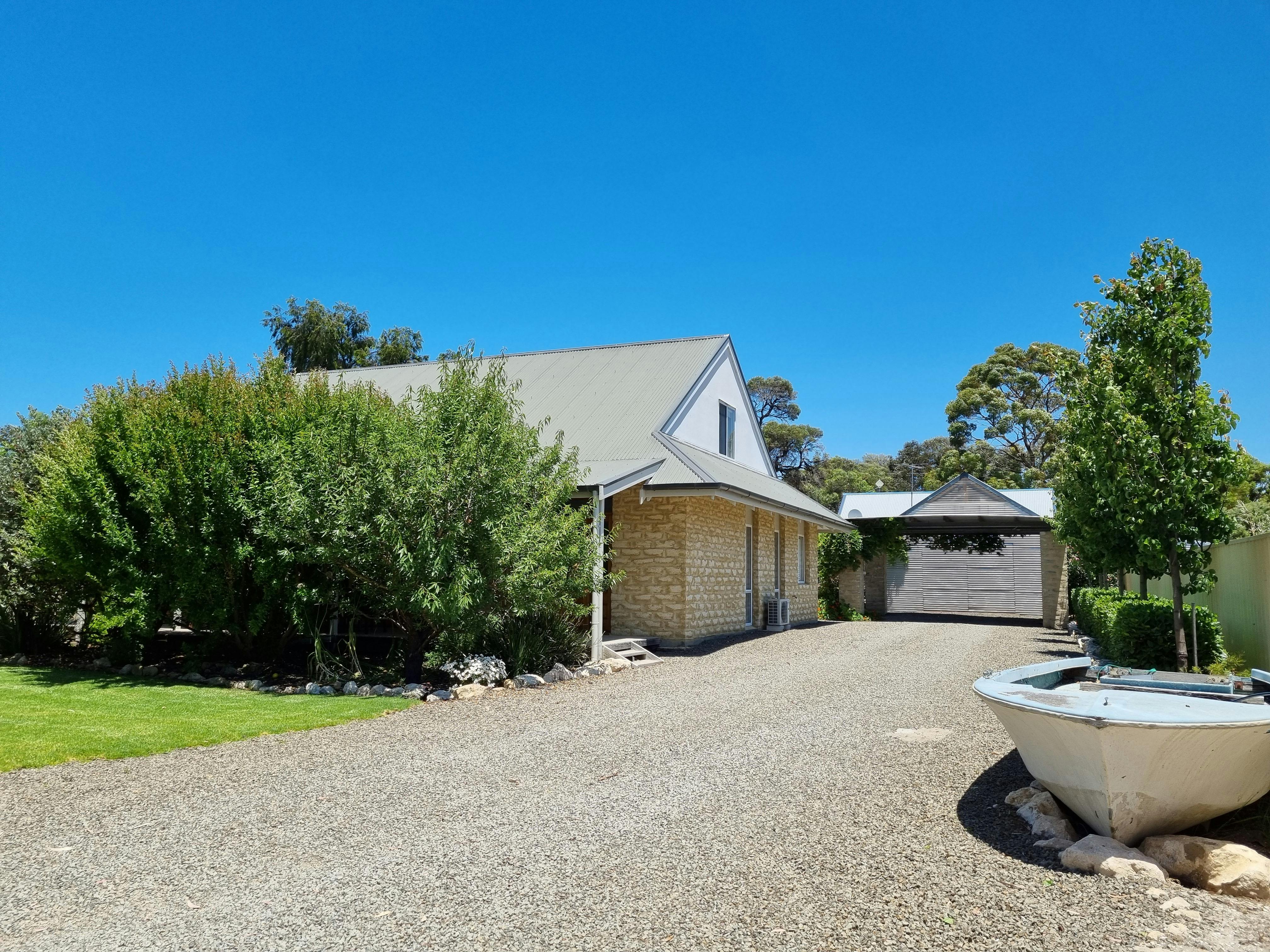 Seaside Garden Cottages - The Villa