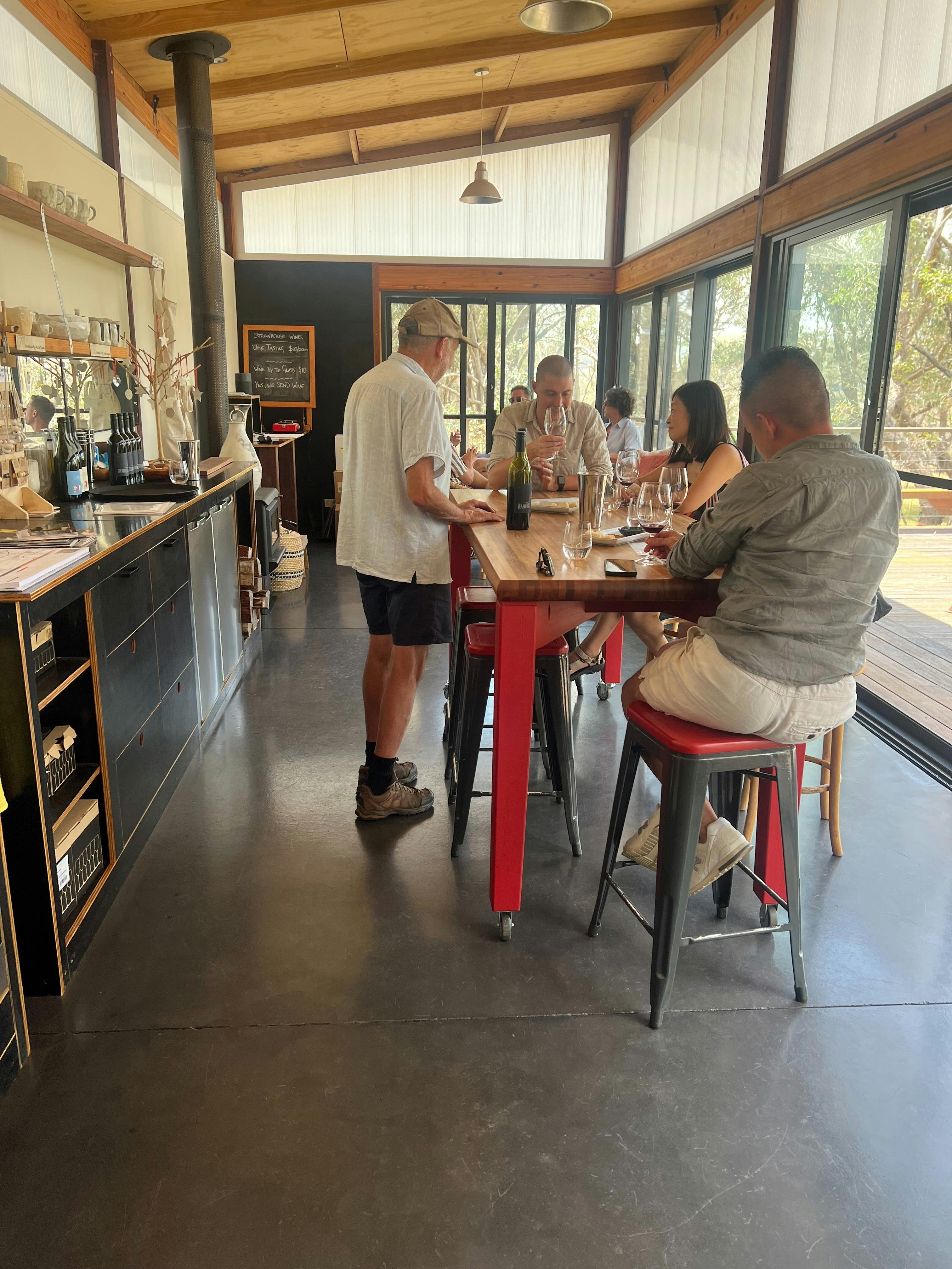 와인메이커와 함께 시음하다