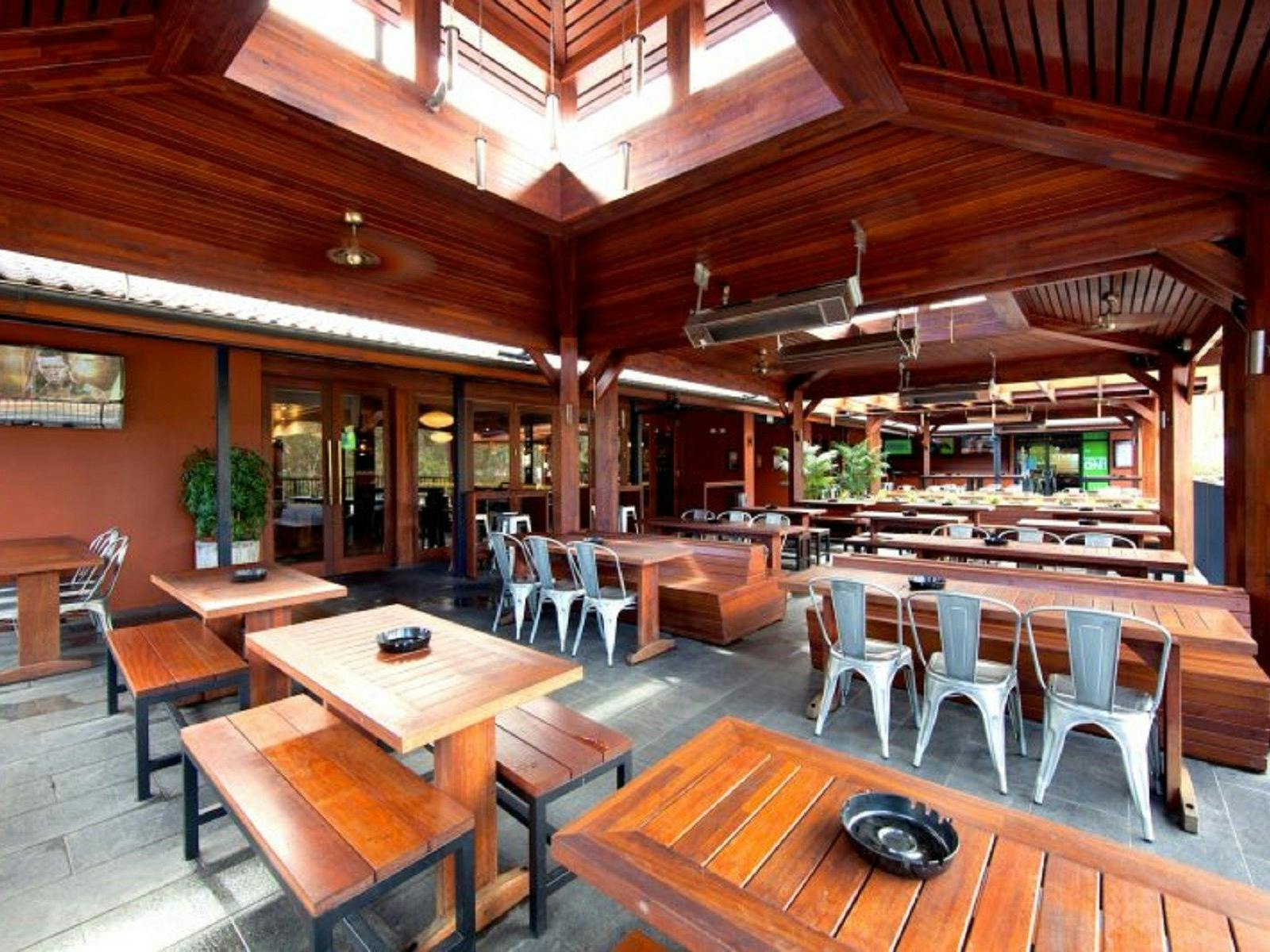 布拉德伯里的小酒館