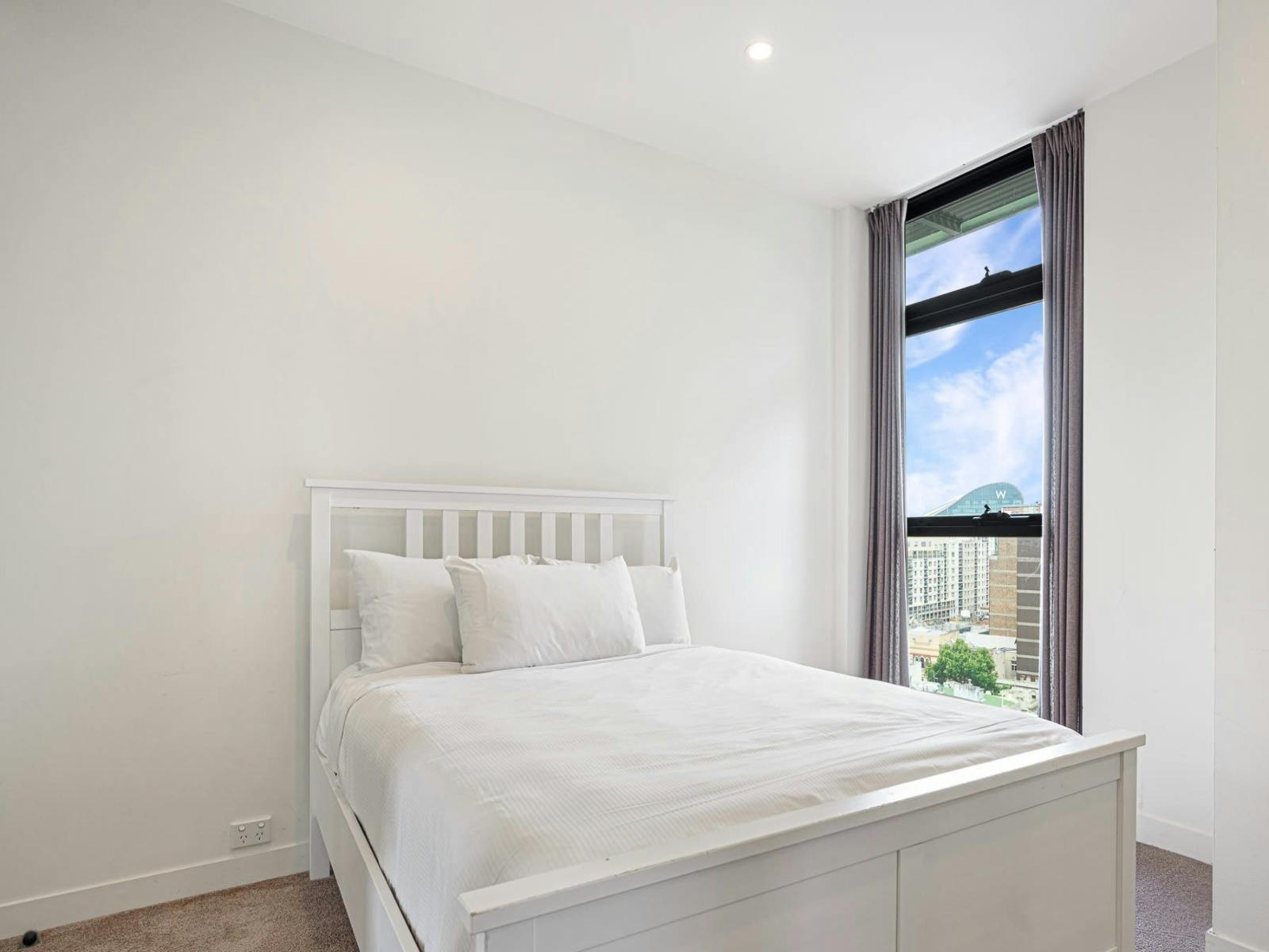 MetaWiseBnB Luxe Two Bedroom Penthouse Bella