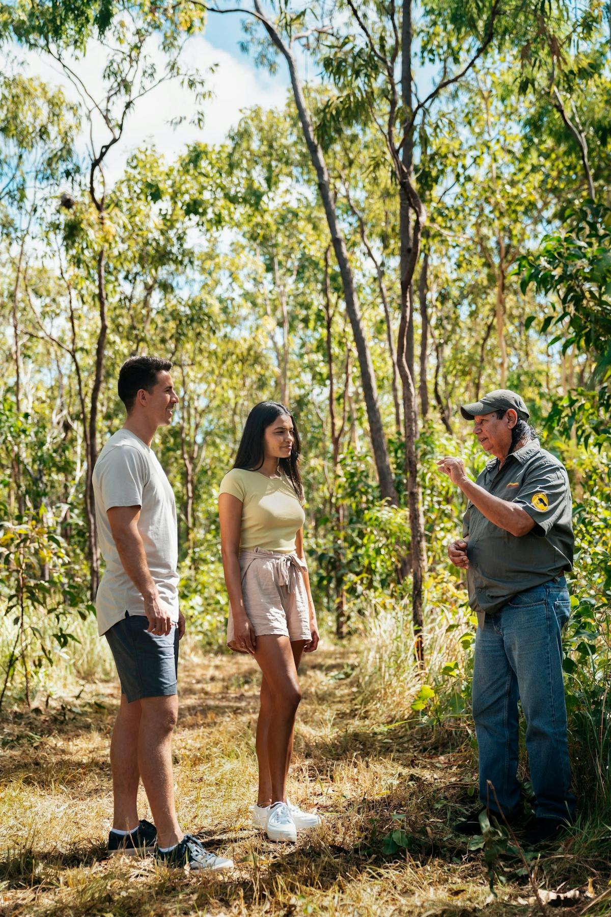 Guided tours with renowned bush medicine expert, Mooks