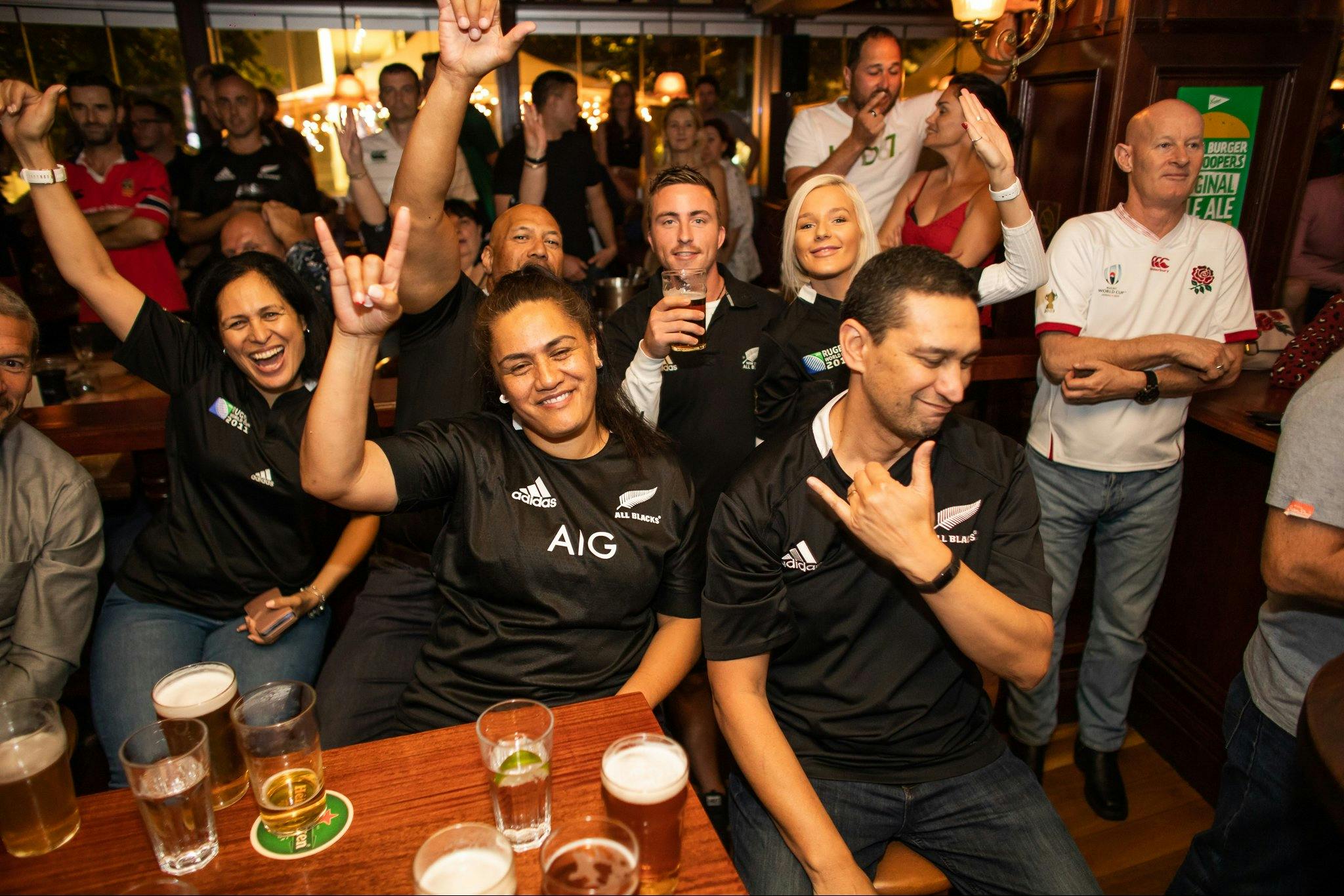 All Blacks Fans