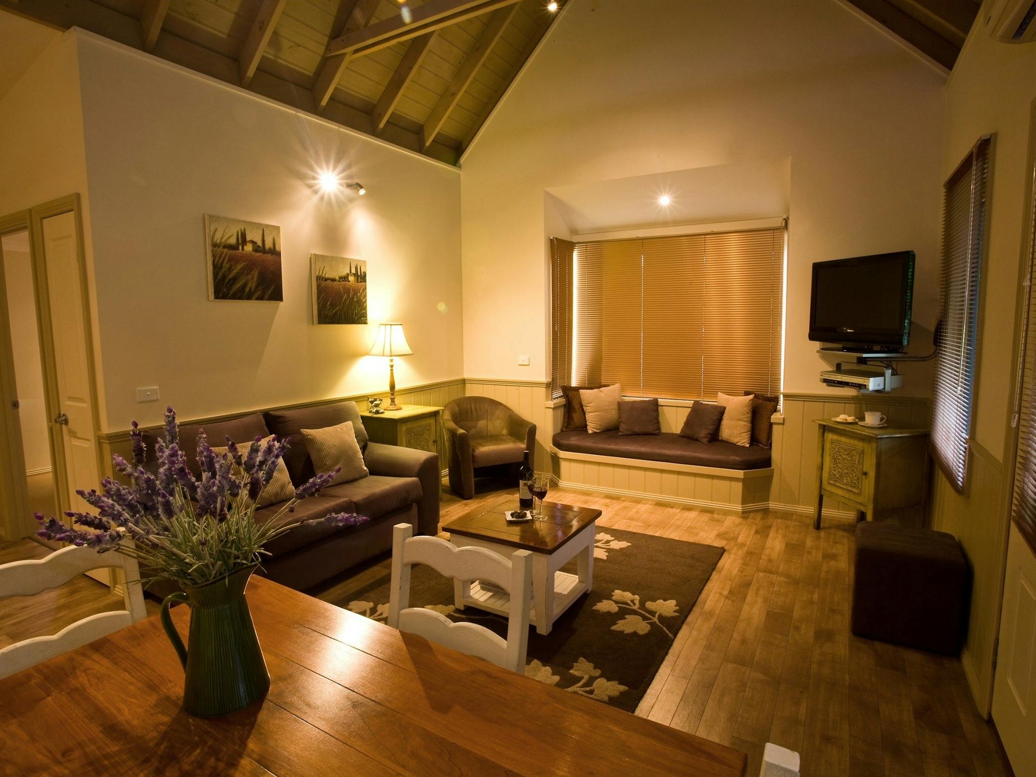 Lounge - Two Bedroom Cottage