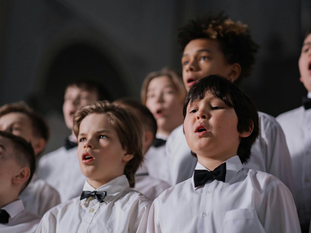 boychoir performing