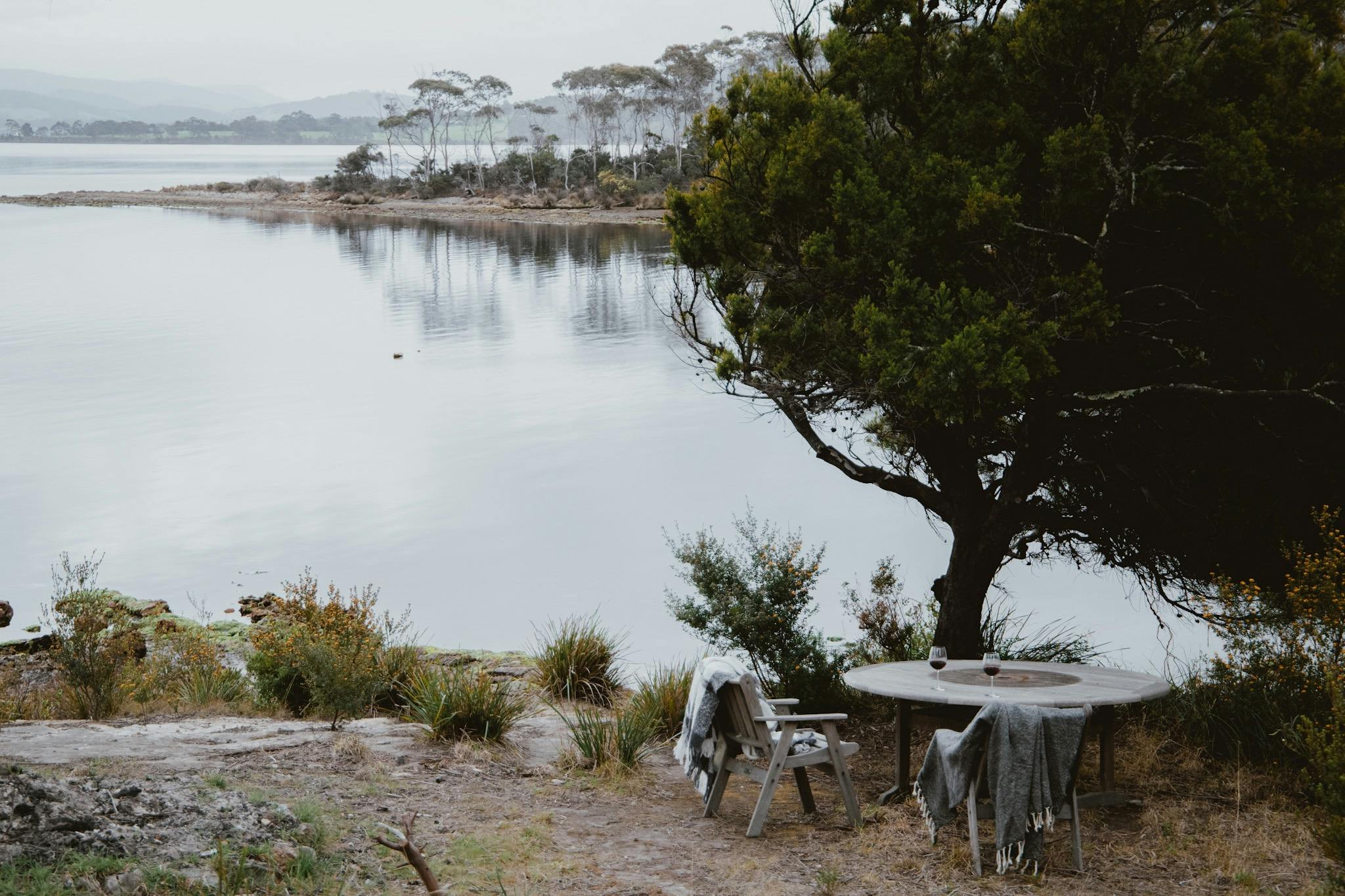Table by the bay