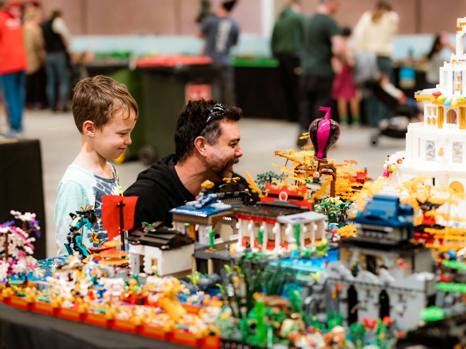 Looking at all the amazing builds at Bendigo Bricks